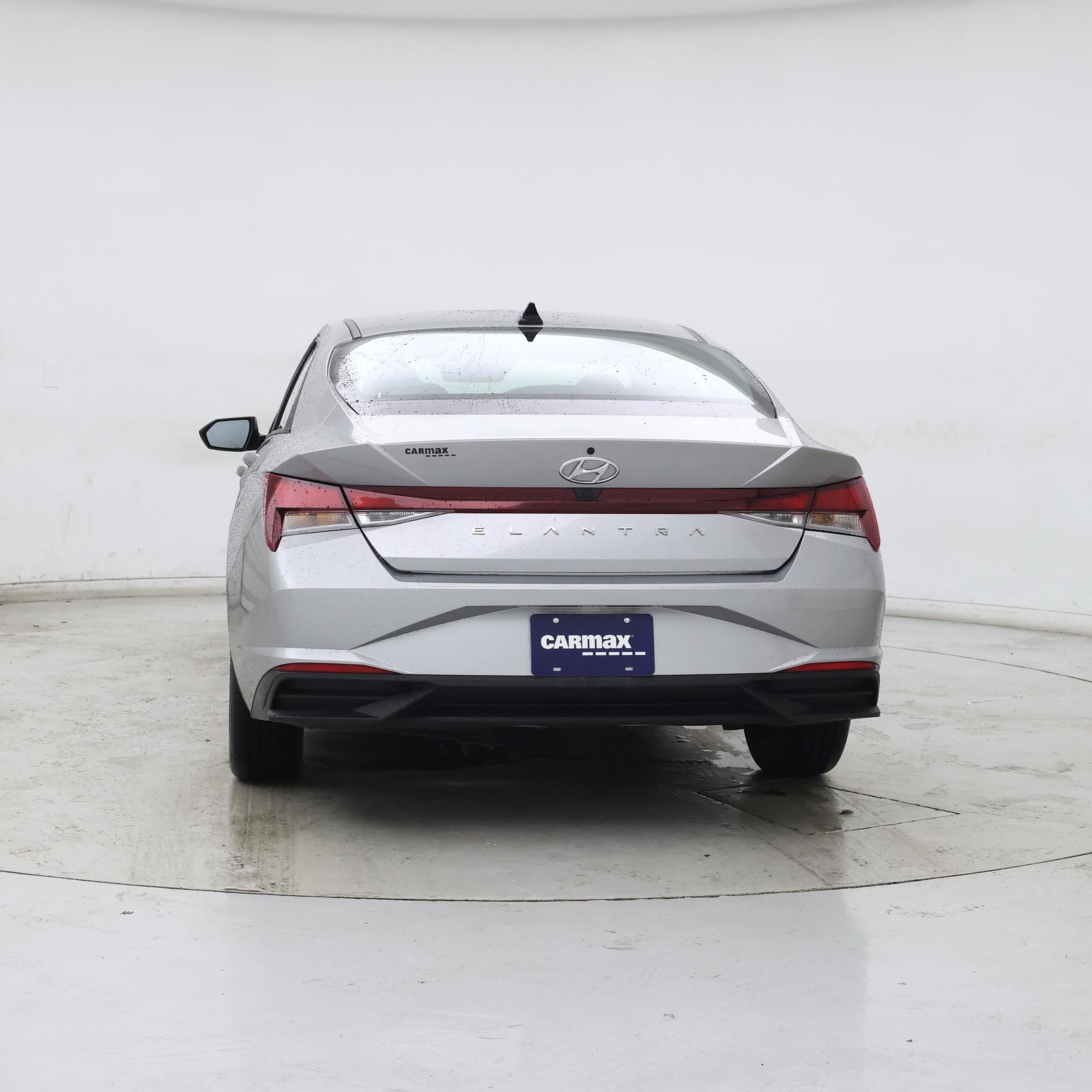 Thumbnail: 2022 Hyundai Elantra - 6
