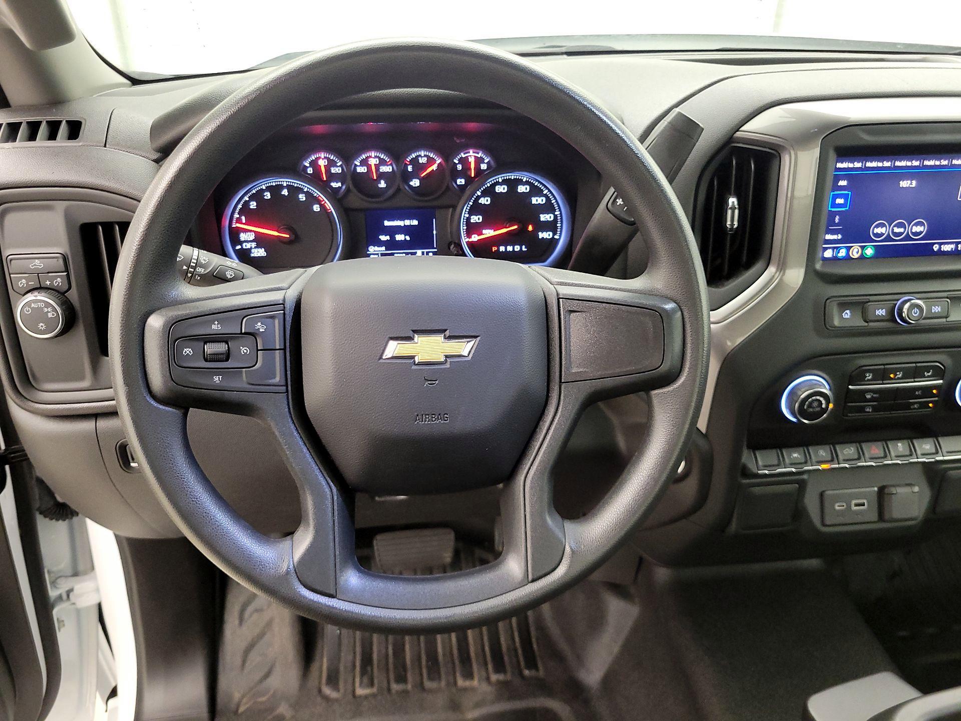 Thumbnail: 2024 Chevrolet Silverado 1500 - 10