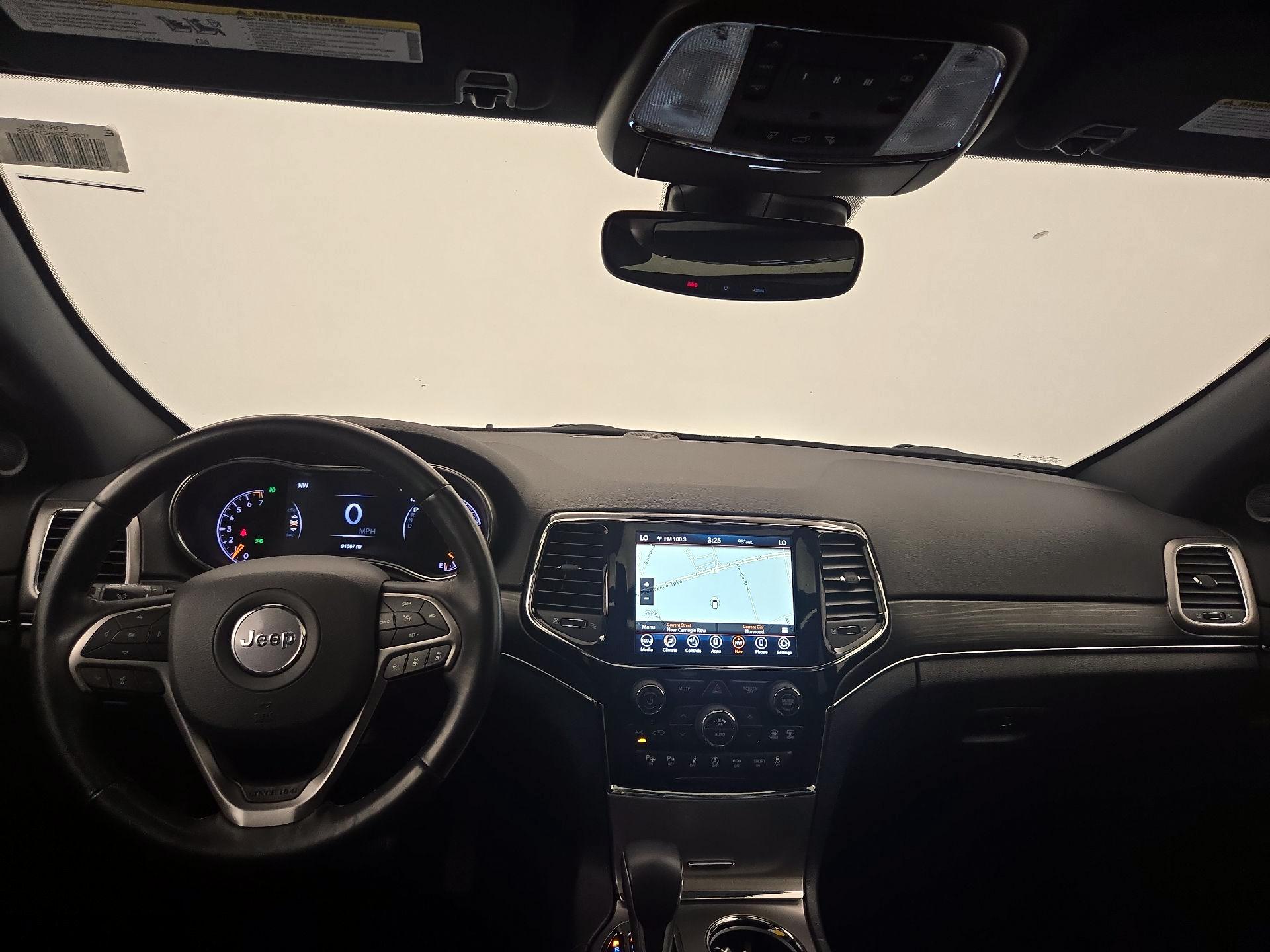 Thumbnail: 2022 Jeep Grand Cherokee - 9