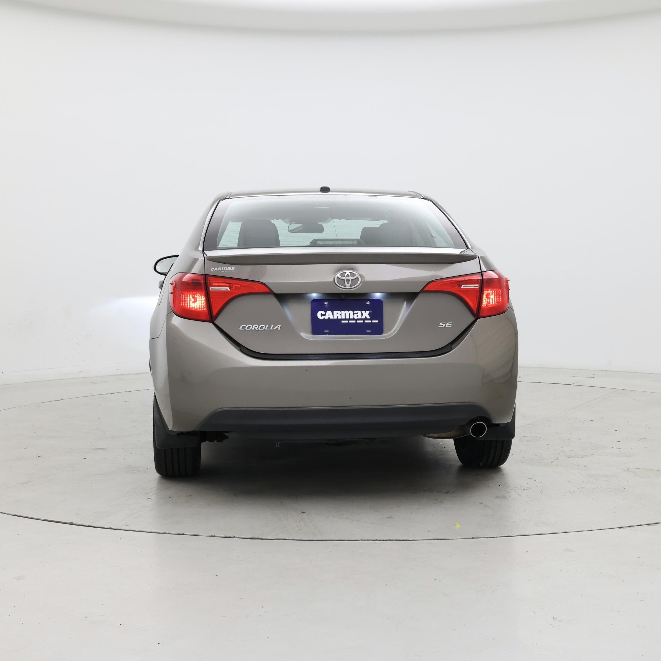 Thumbnail: 2017 Toyota Corolla - 6