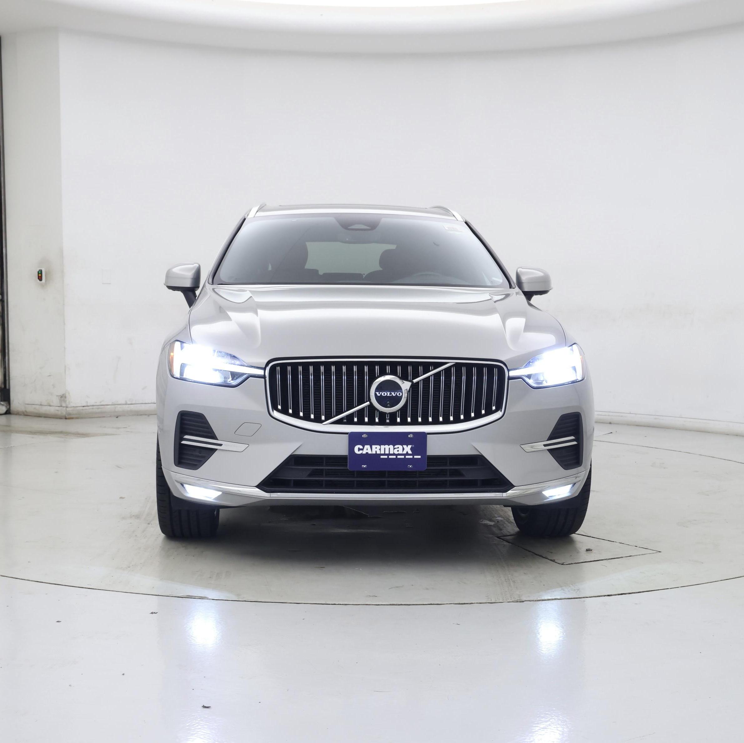 Thumbnail: 2022 Volvo XC60 - 5