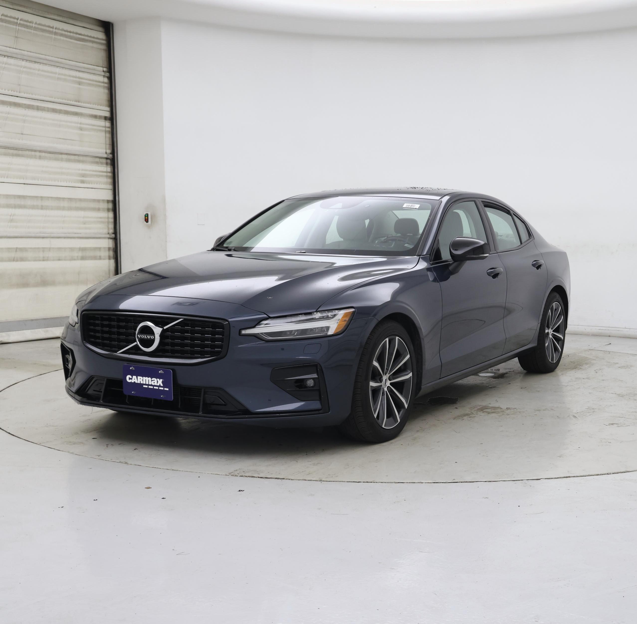 Thumbnail: 2022 Volvo S60 - 4