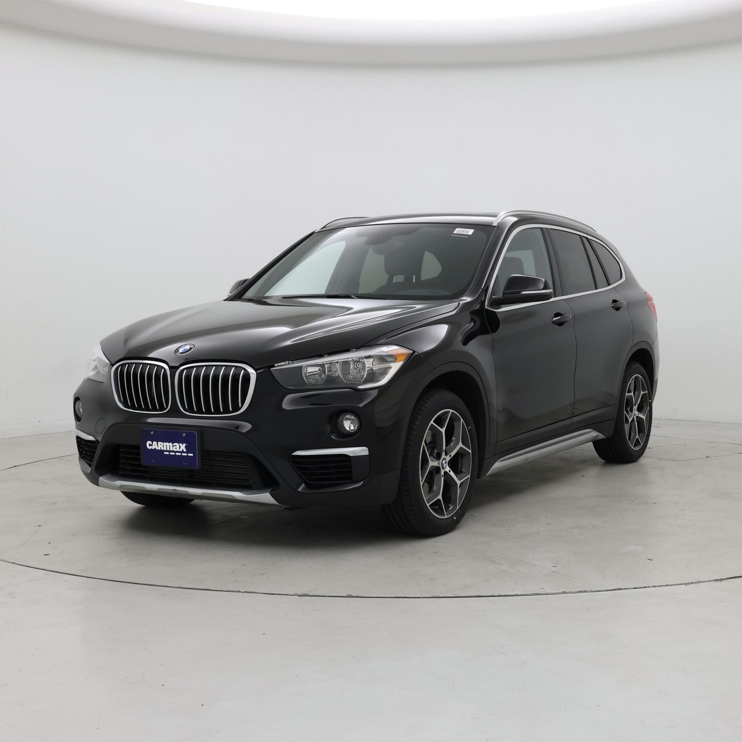 Thumbnail: 2018 BMW X1 - 4