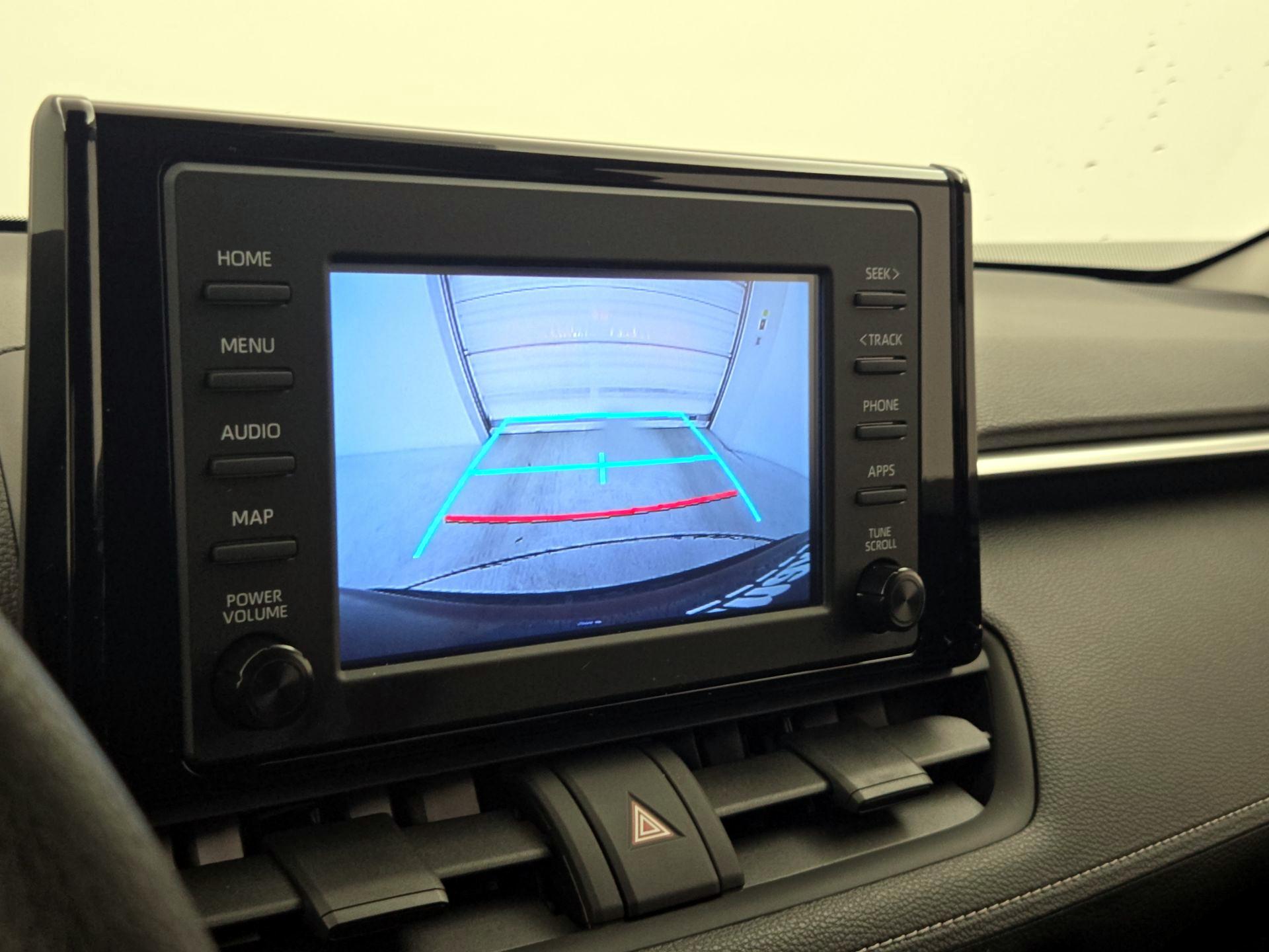 Thumbnail: 2019 Toyota RAV4 - 14