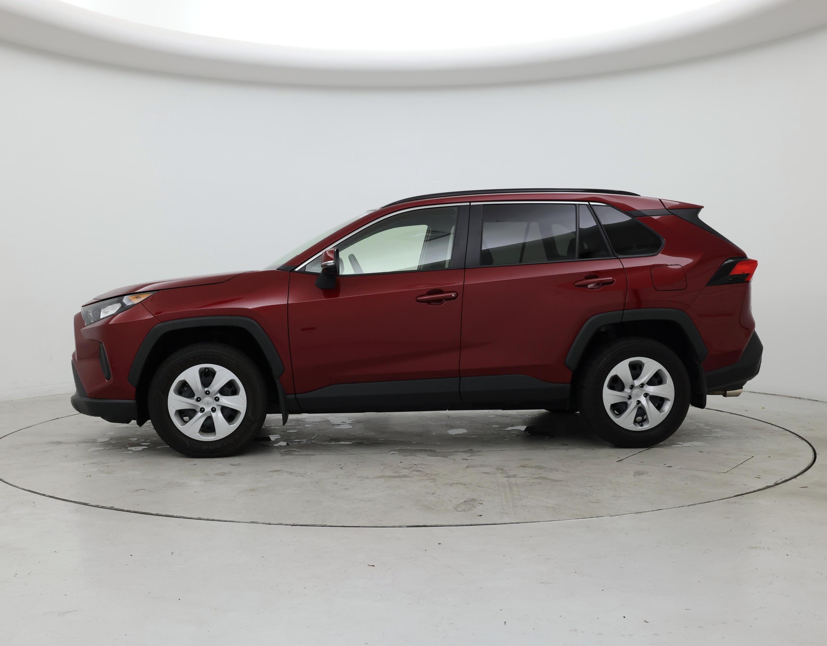 Thumbnail: 2019 Toyota RAV4 - 3