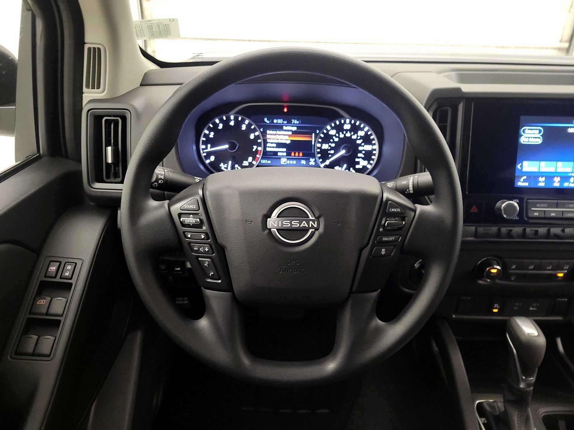 Thumbnail: 2025 Nissan Frontier - 10