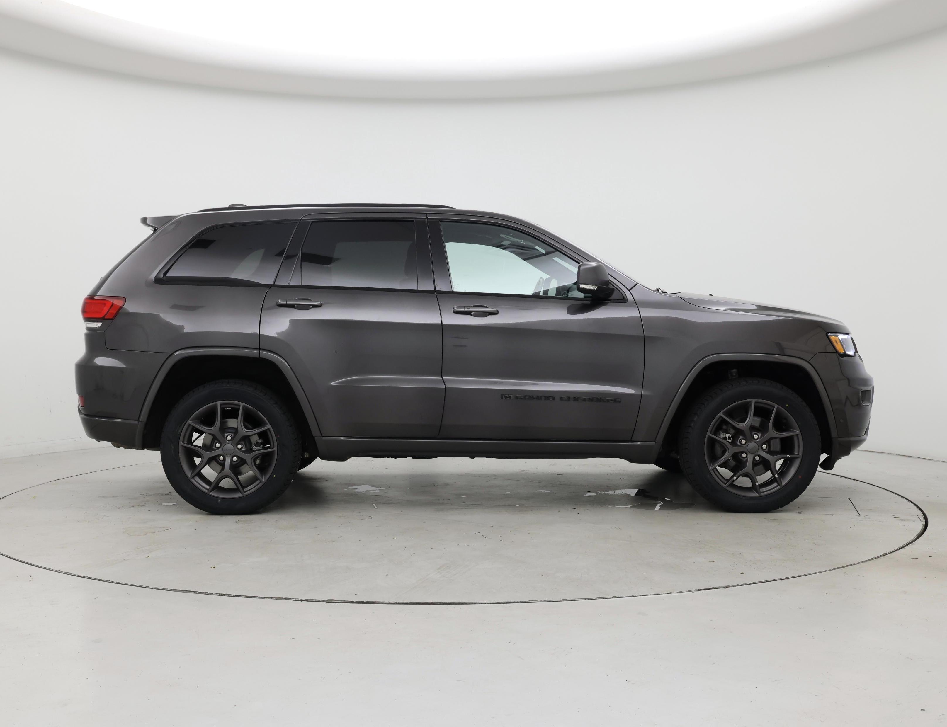 Thumbnail: 2021 Jeep Grand Cherokee - 7