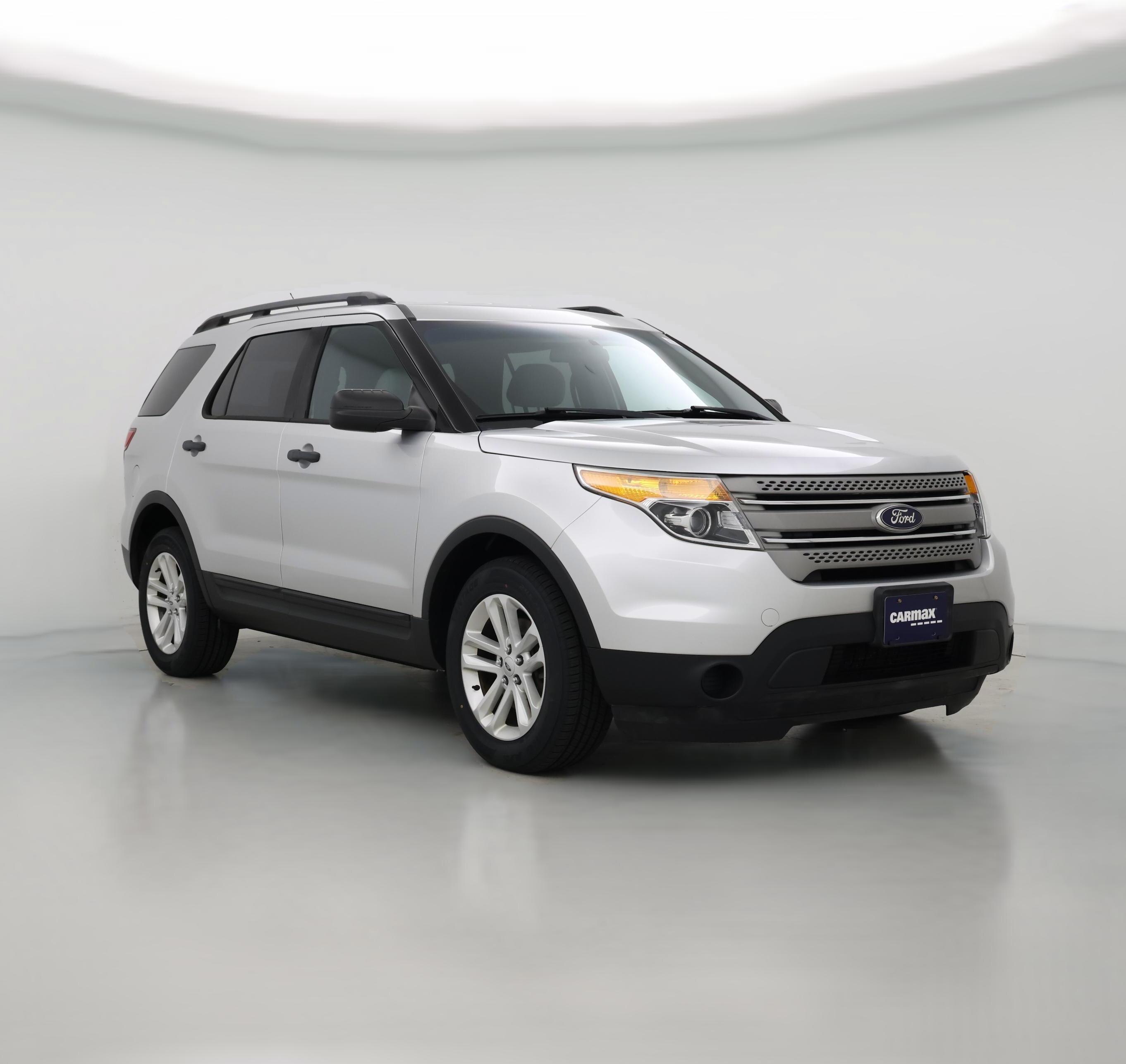 Thumbnail: 2015 Ford Explorer - 1