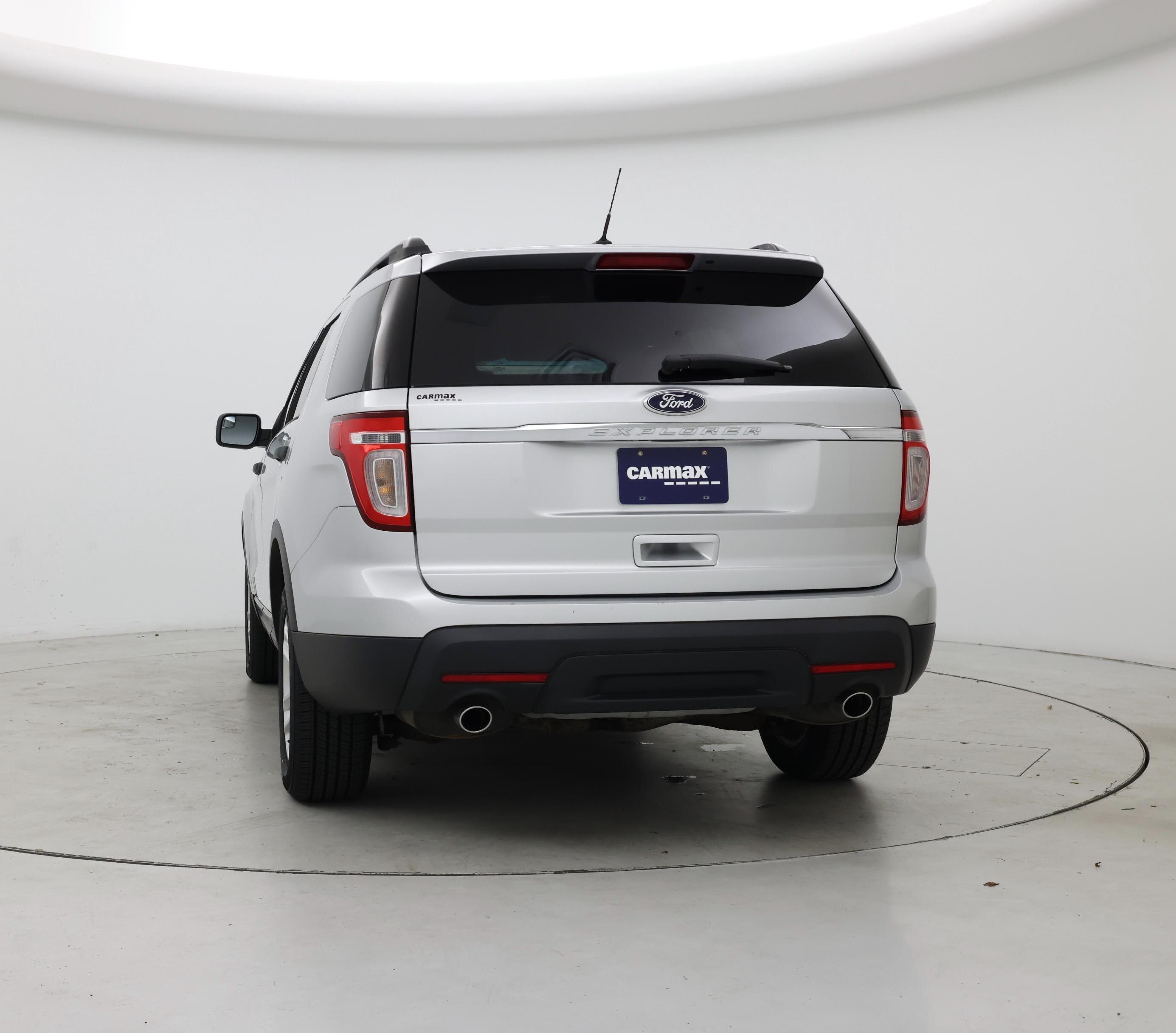 Thumbnail: 2015 Ford Explorer - 6