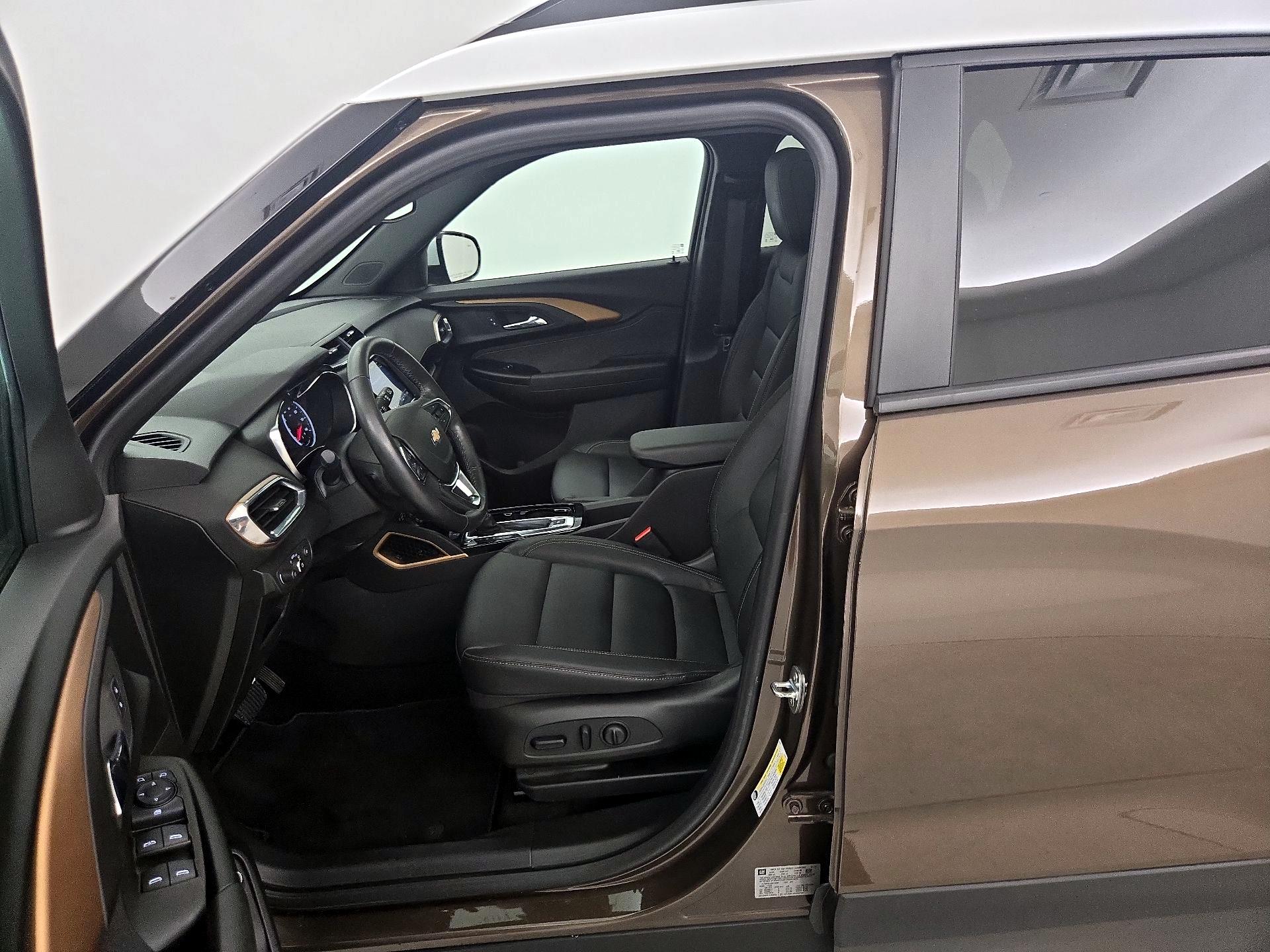 Thumbnail: 2022 Chevrolet TrailBlazer - 11