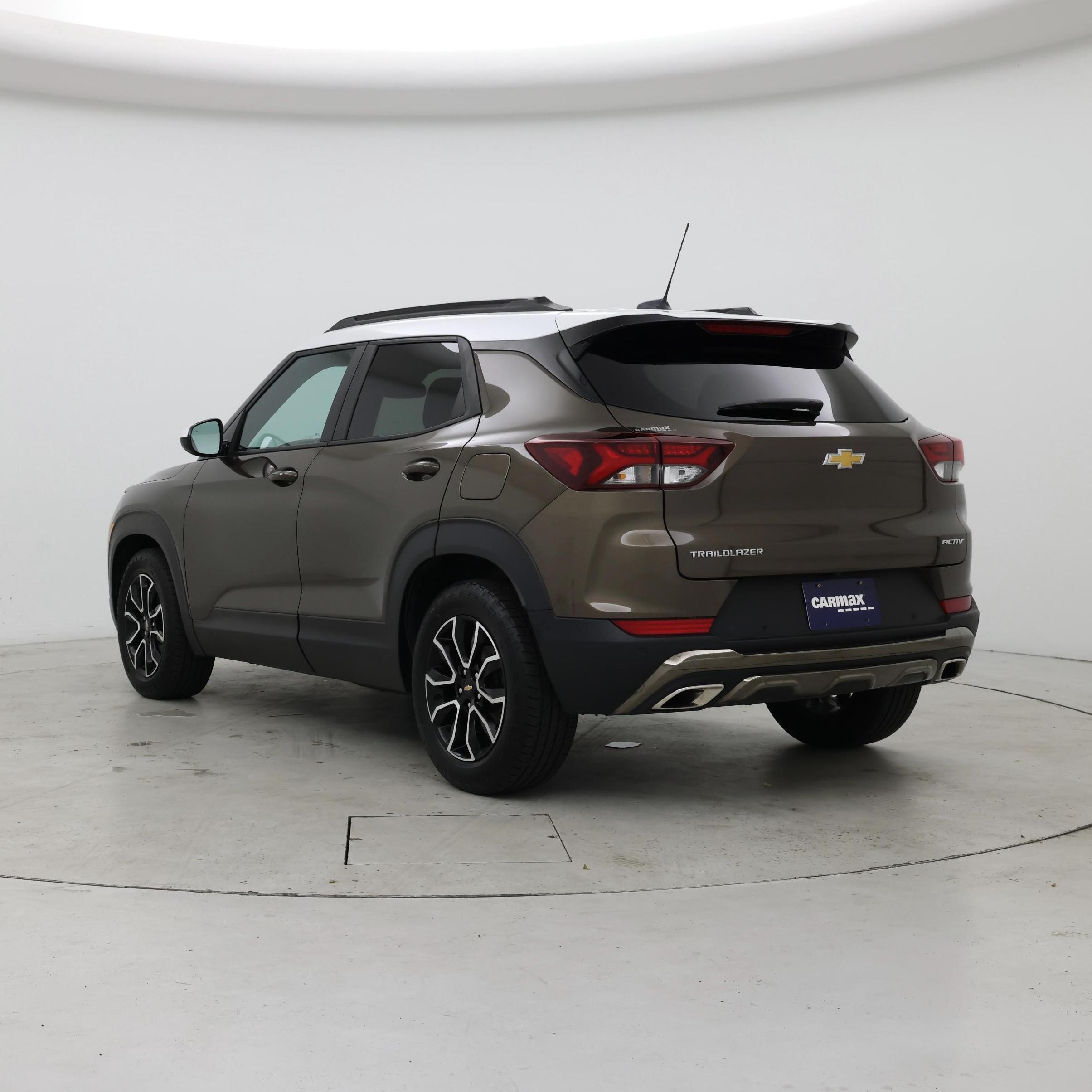 Thumbnail: 2022 Chevrolet TrailBlazer - 2