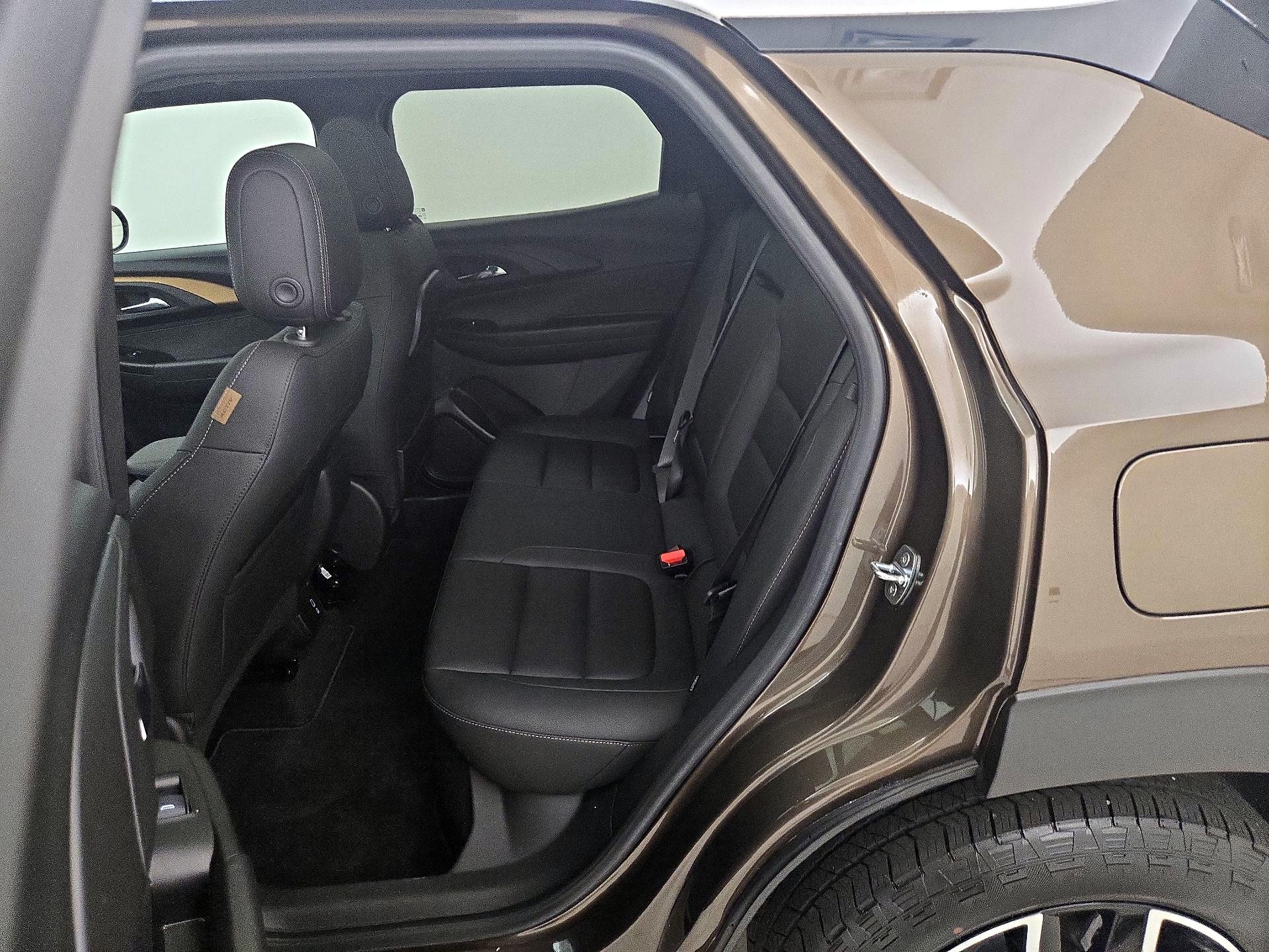 Thumbnail: 2022 Chevrolet TrailBlazer - 20