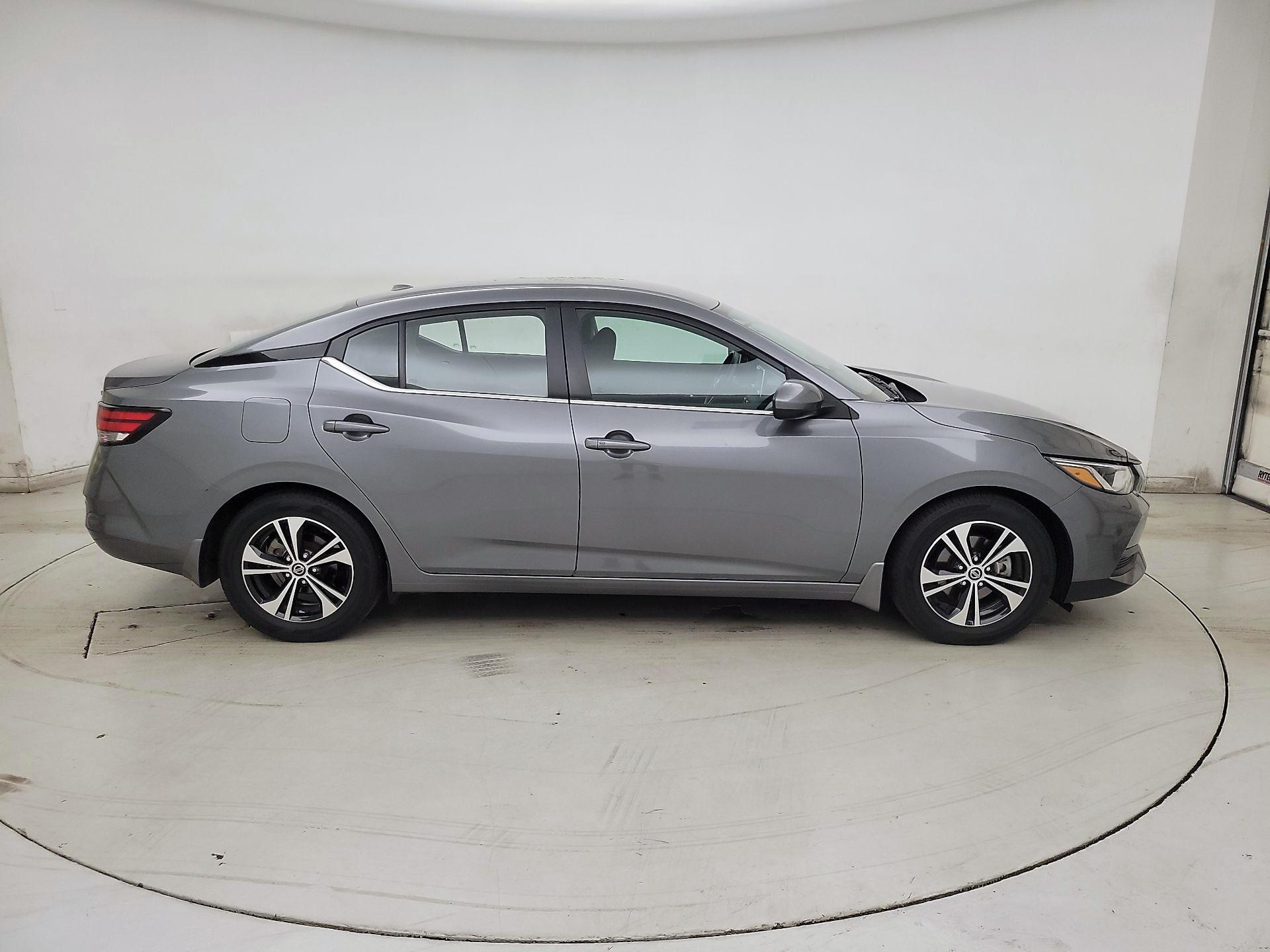 Thumbnail: 2022 Nissan Sentra - 4