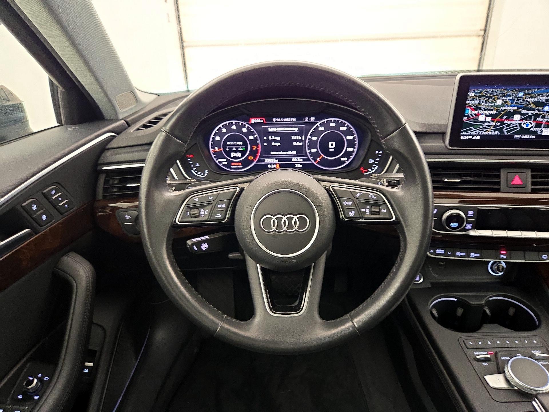 Thumbnail: 2019 Audi A4 - 10