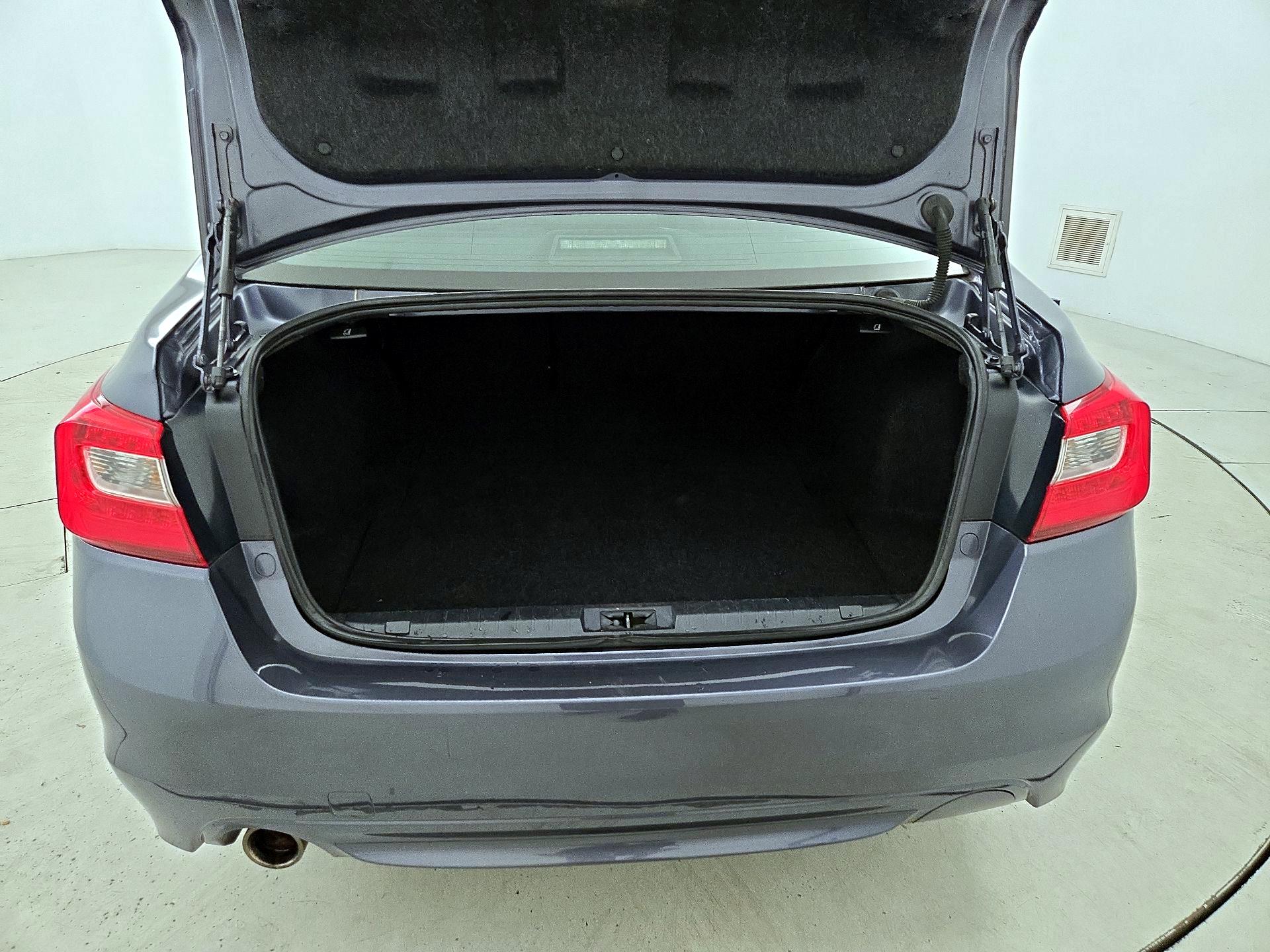 Thumbnail: 2017 Subaru Legacy - 20