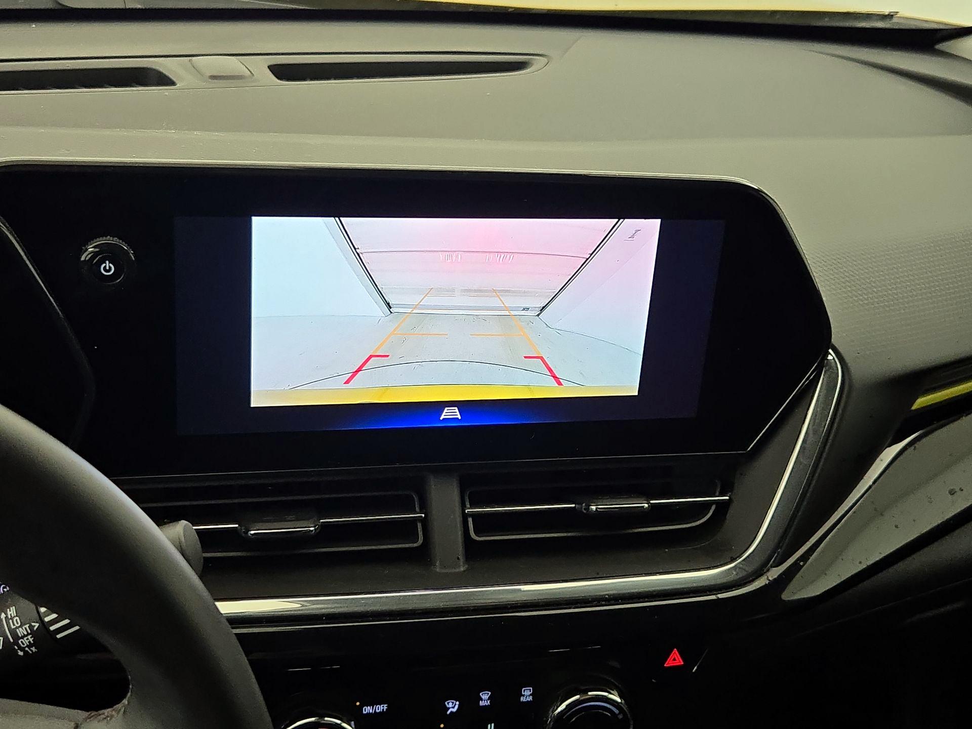 Thumbnail: 2024 Chevrolet Trax - 14