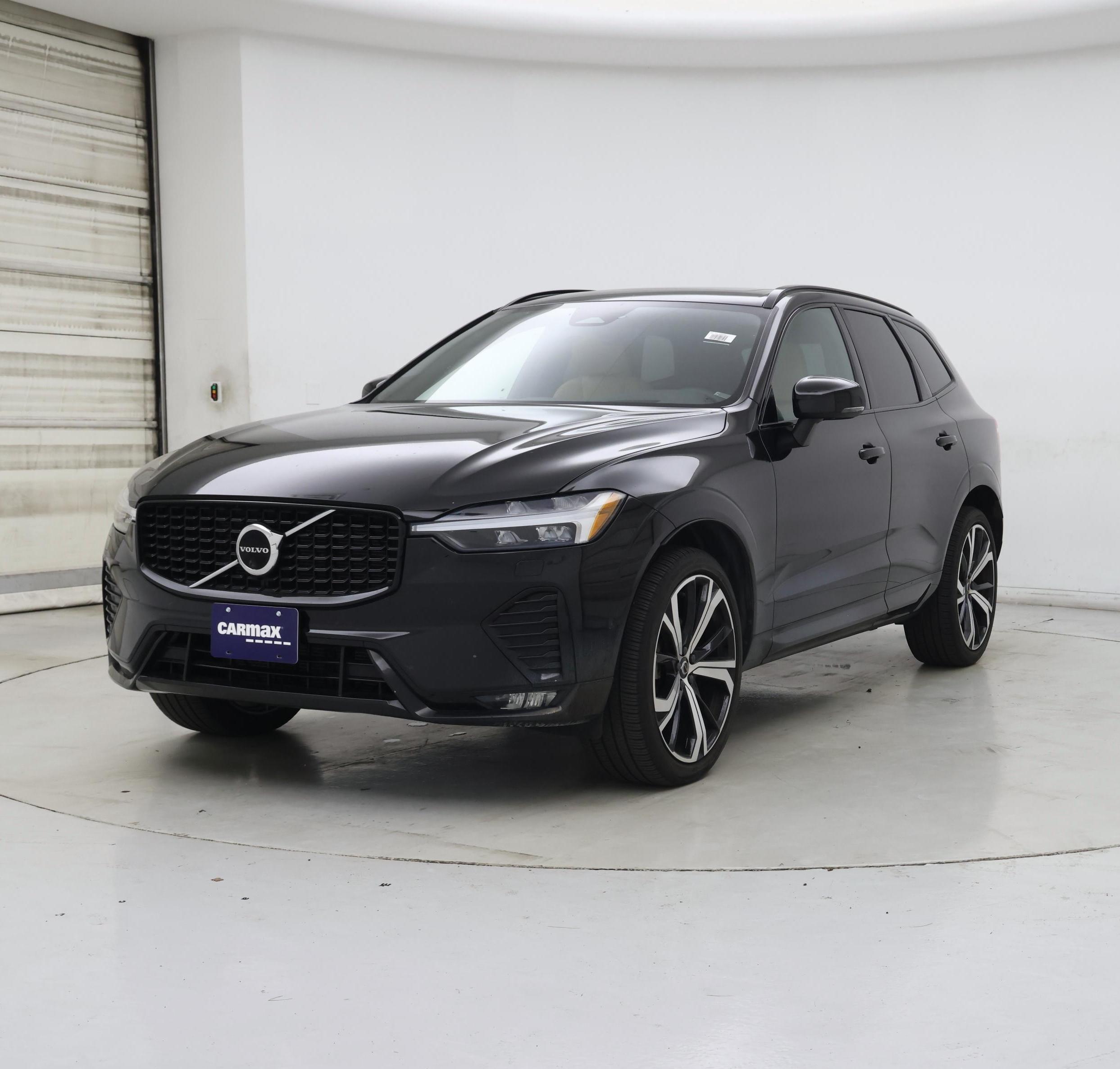 Thumbnail: 2023 Volvo XC60 - 4