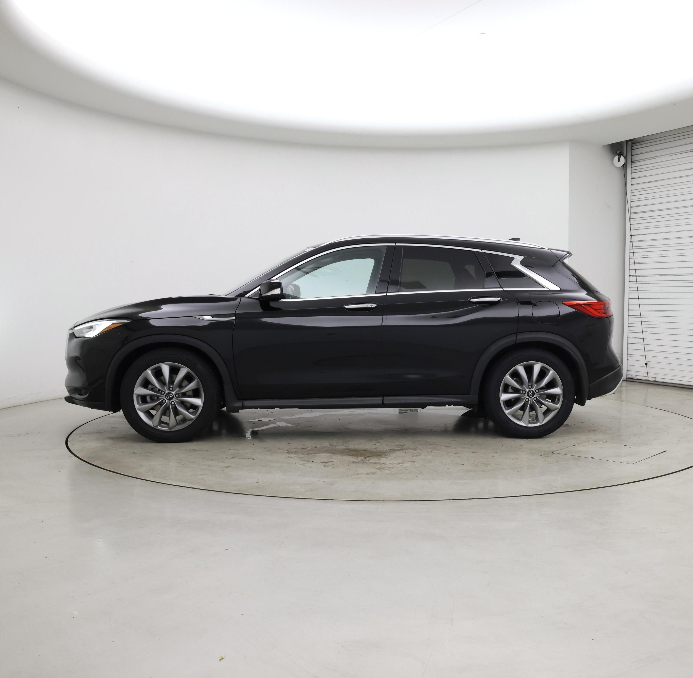 Thumbnail: 2020 INFINITI QX50 - 3