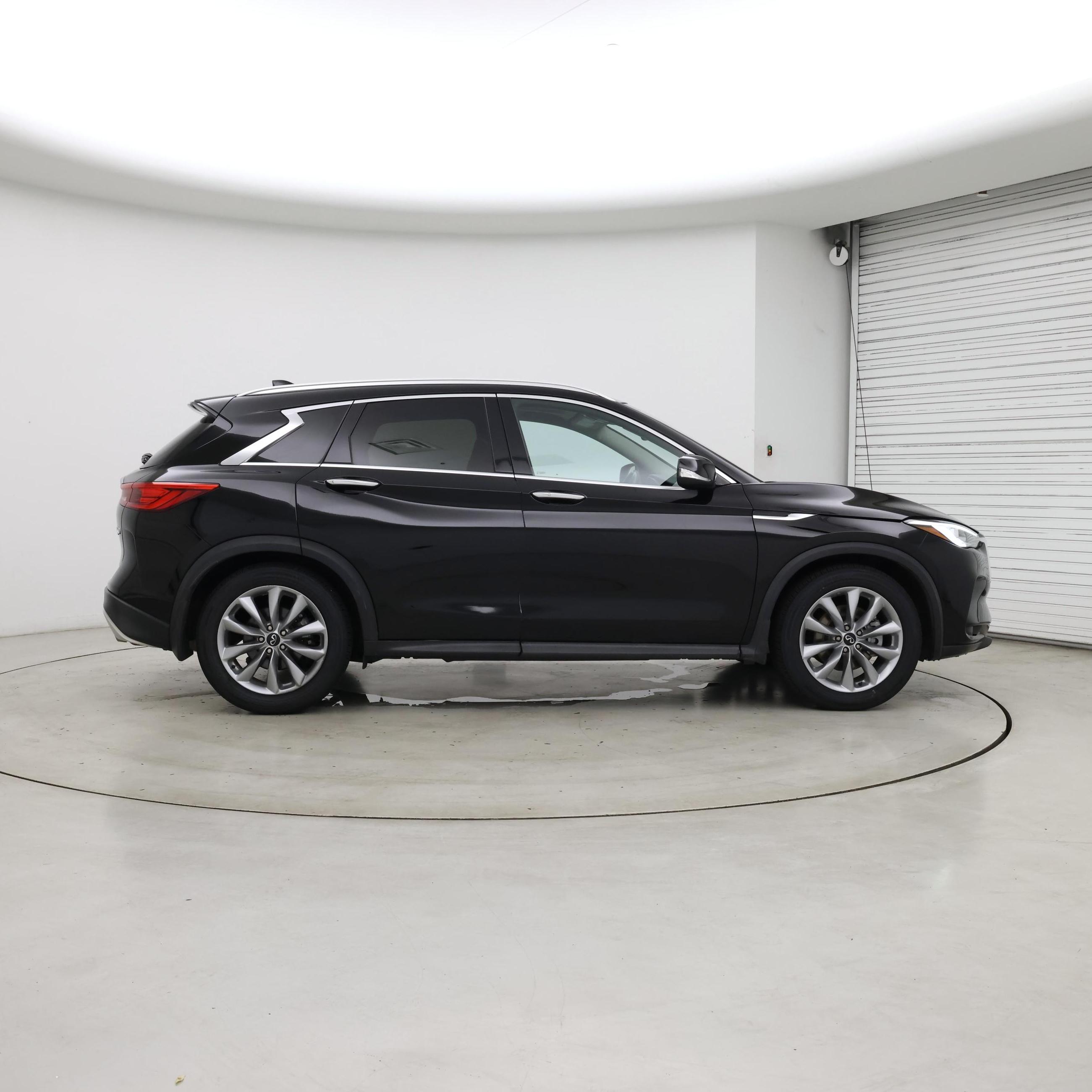 Thumbnail: 2020 INFINITI QX50 - 7