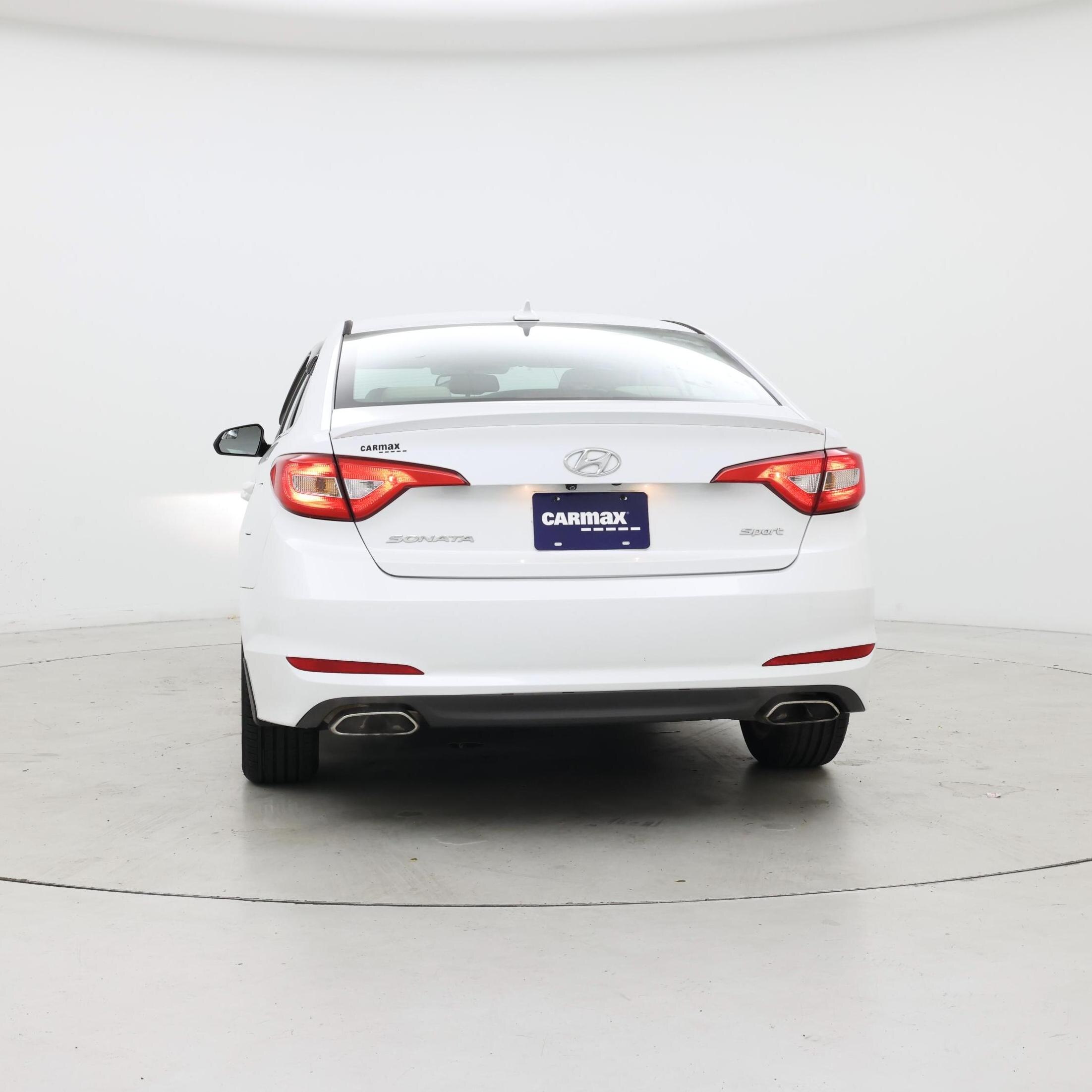 Thumbnail: 2015 Hyundai Sonata - 6