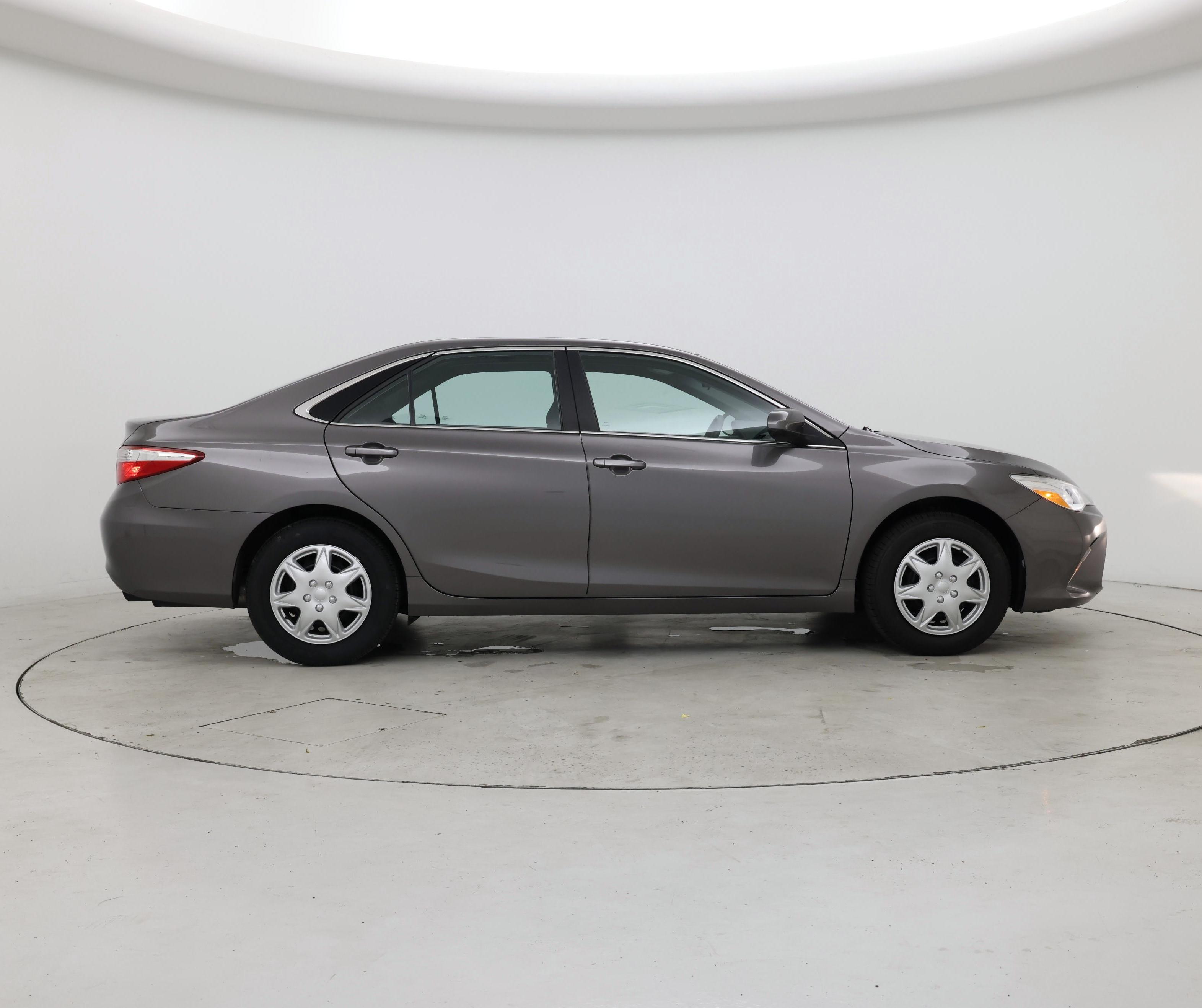 Thumbnail: 2017 Toyota Camry - 7