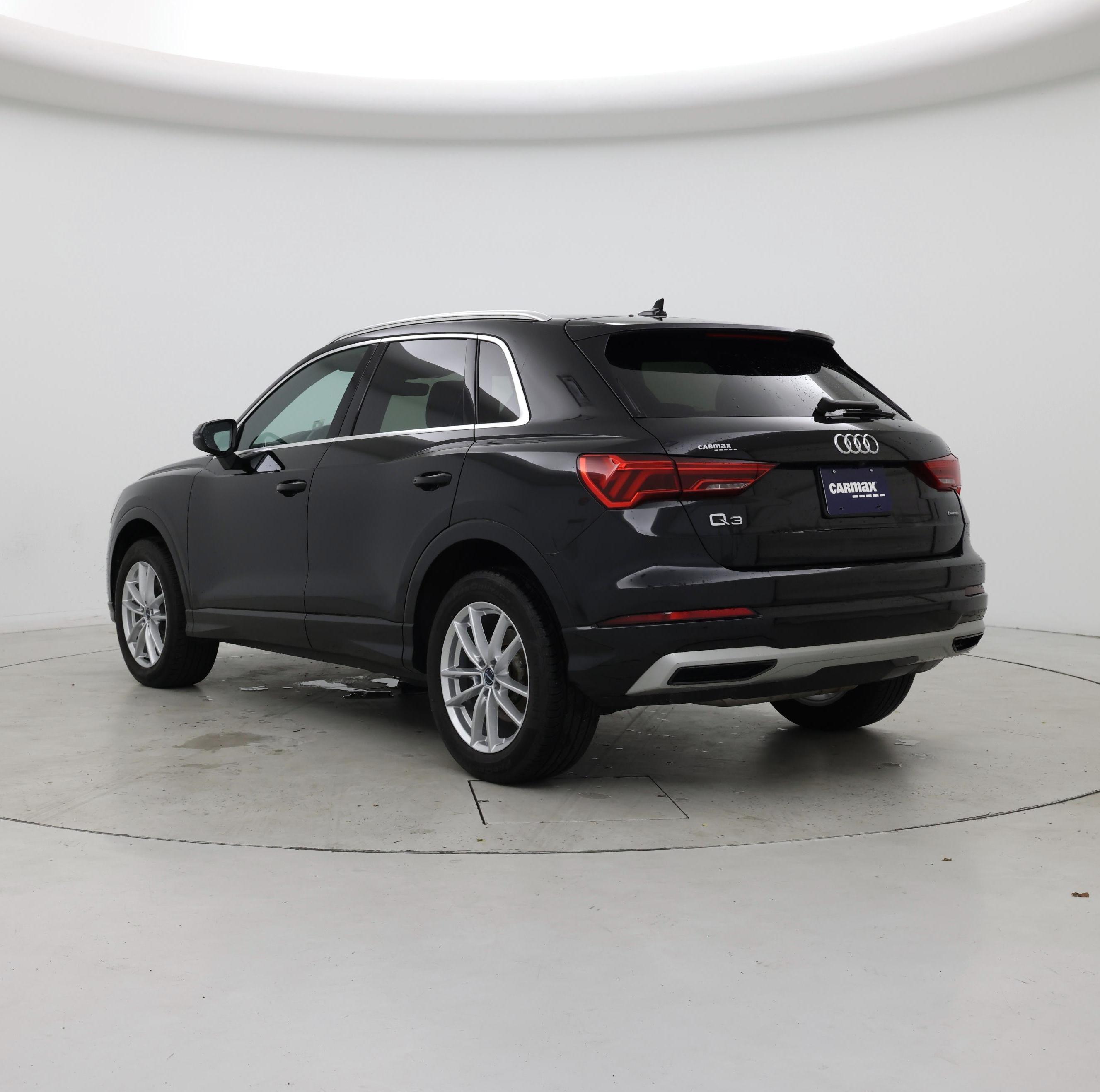 Thumbnail: 2020 Audi Q3 - 2