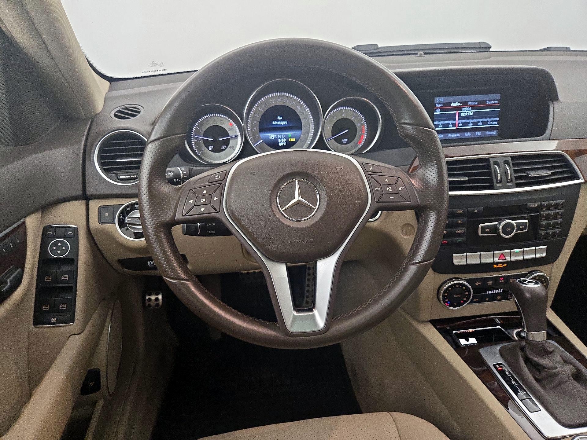 Thumbnail: 2014 Mercedes-Benz C-Class - 10