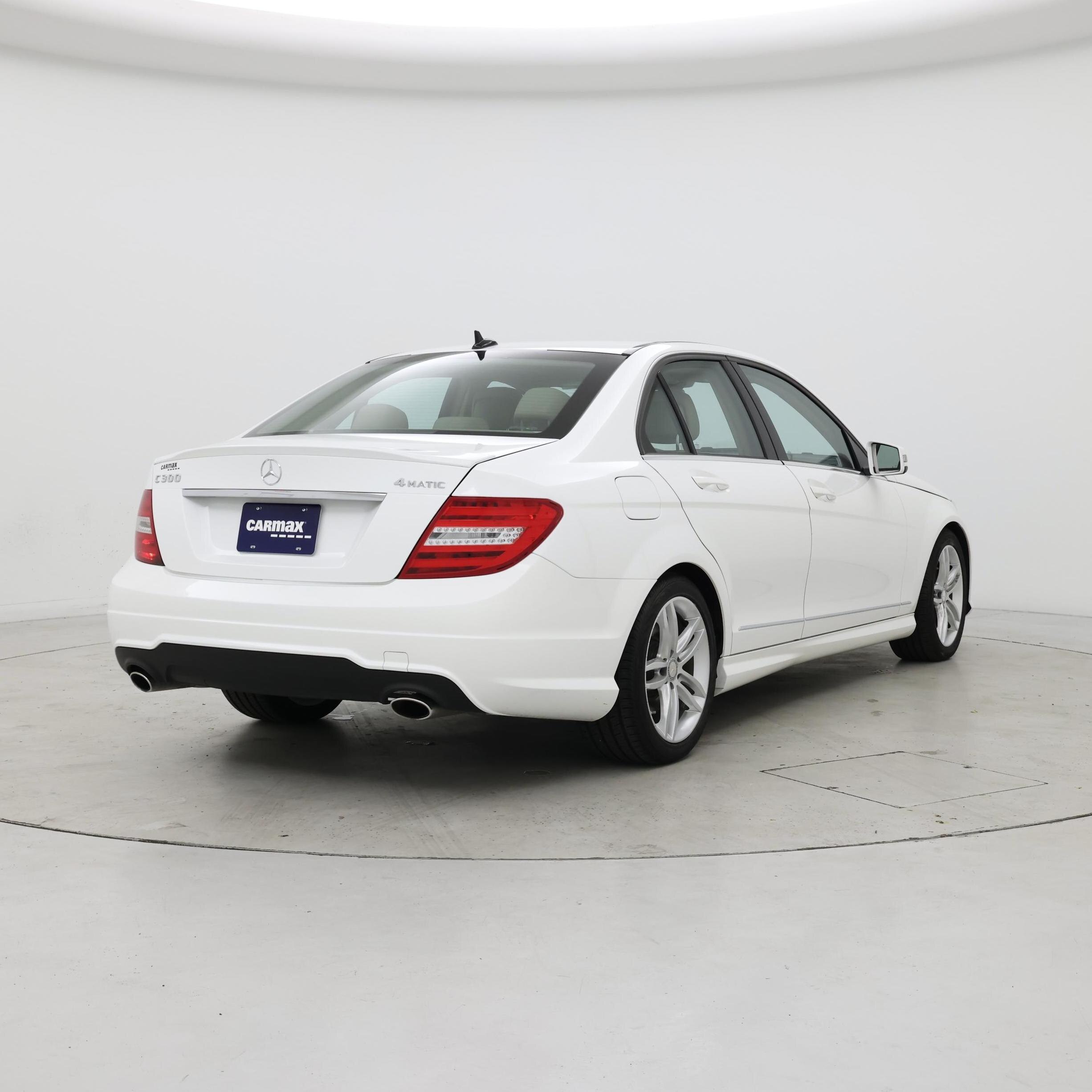 Thumbnail: 2014 Mercedes-Benz C-Class - 8