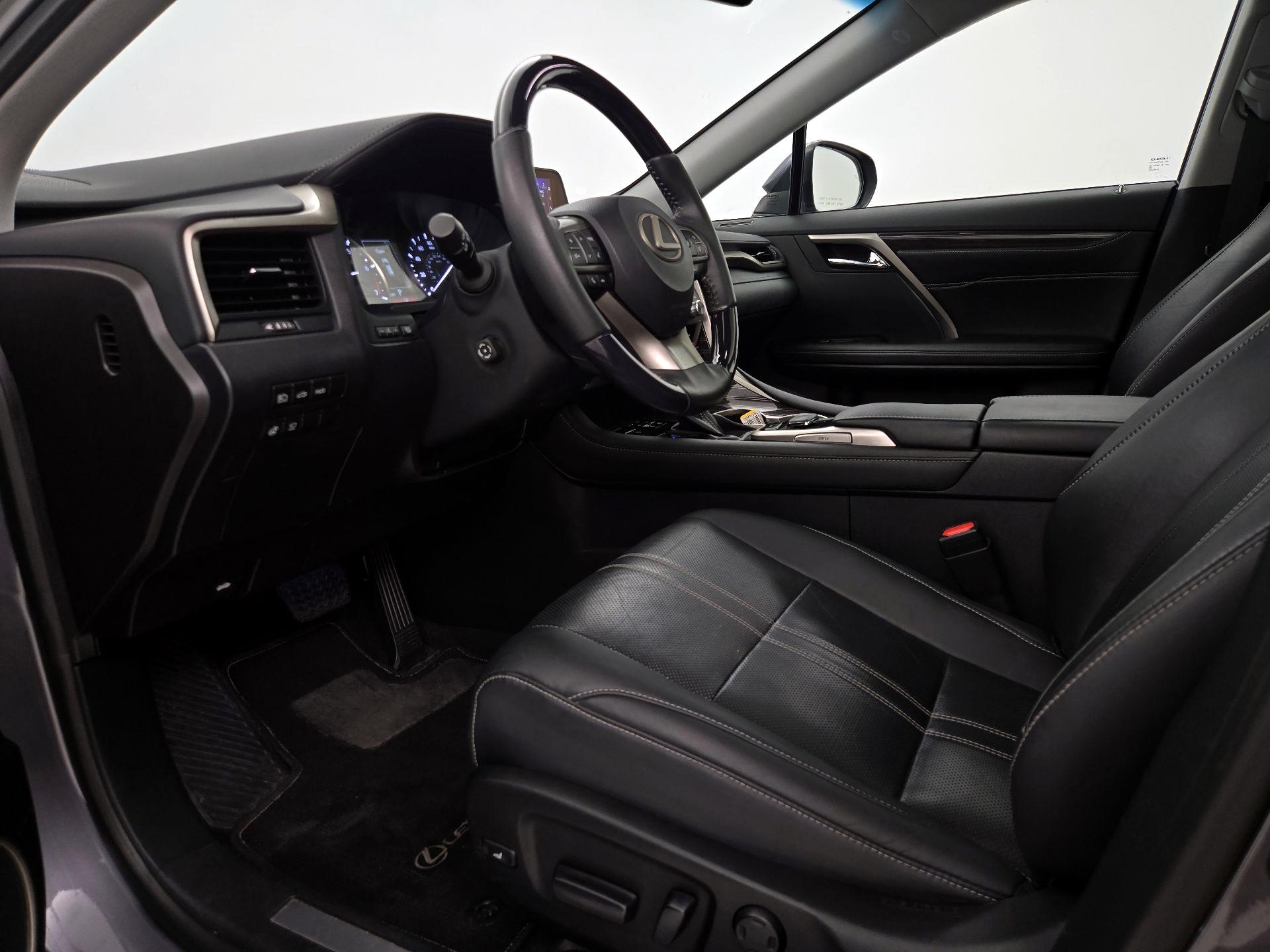 Thumbnail: 2016 Lexus RX - 11
