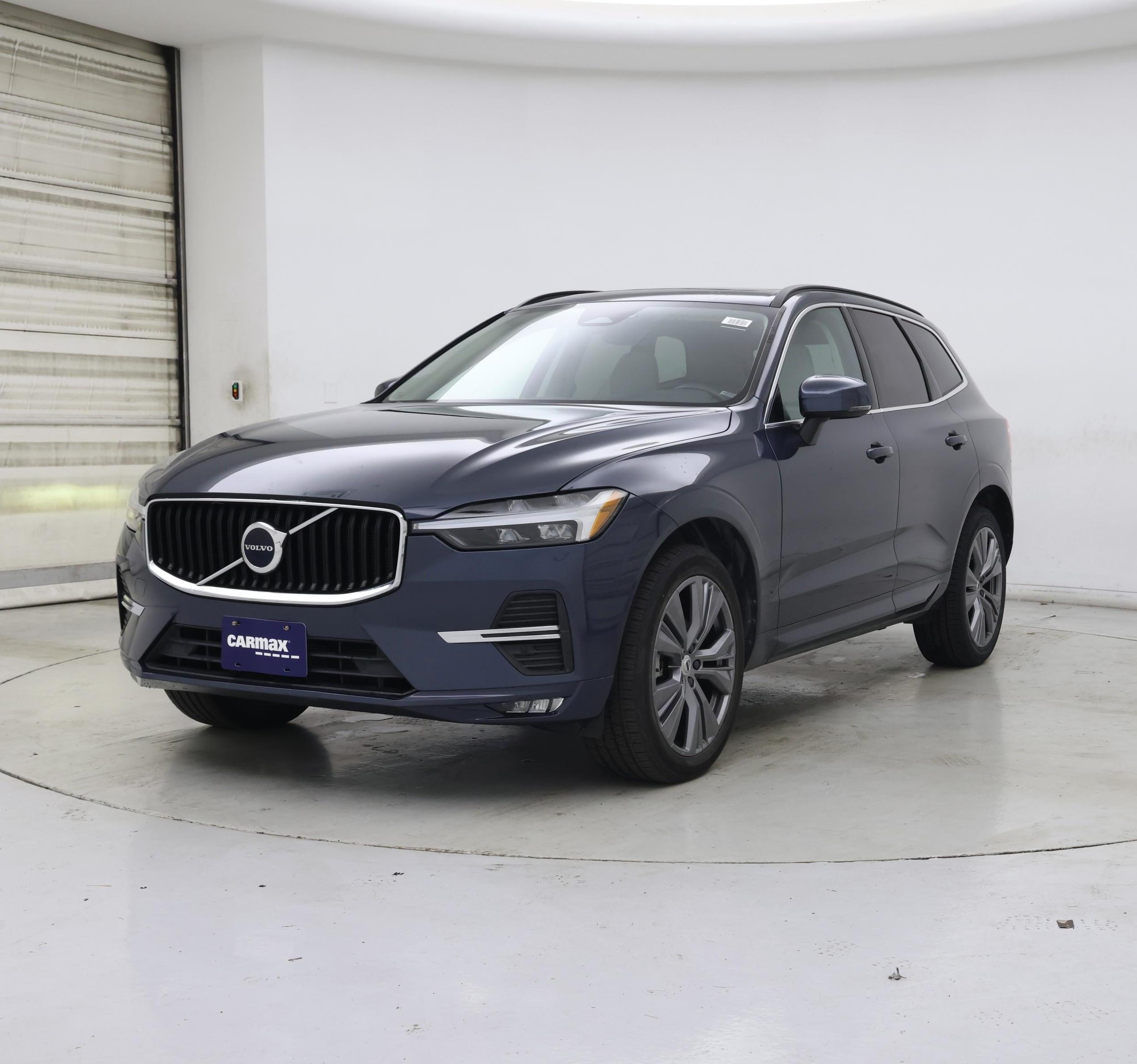 Thumbnail: 2022 Volvo XC60 - 4