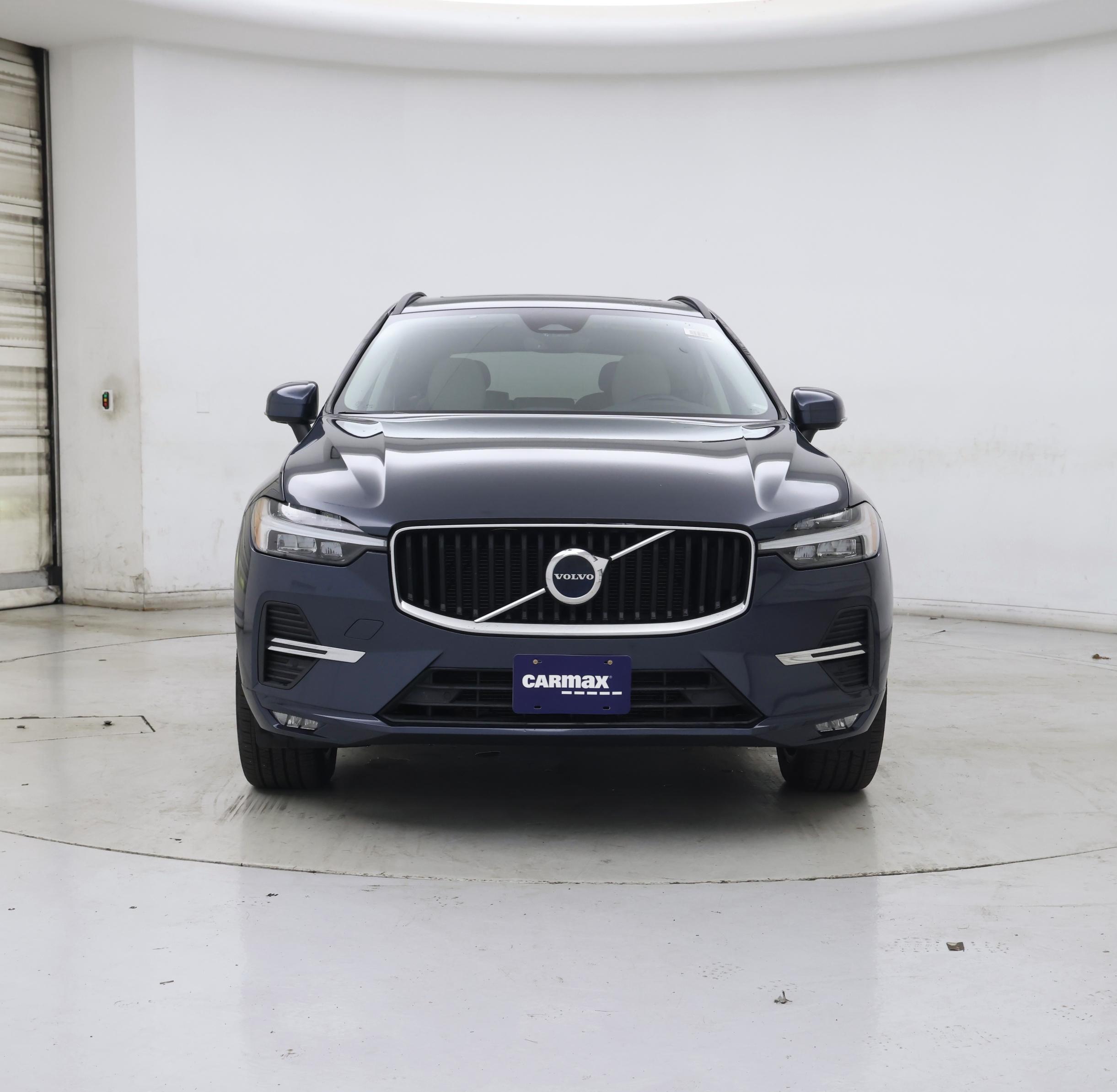 Thumbnail: 2022 Volvo XC60 - 5