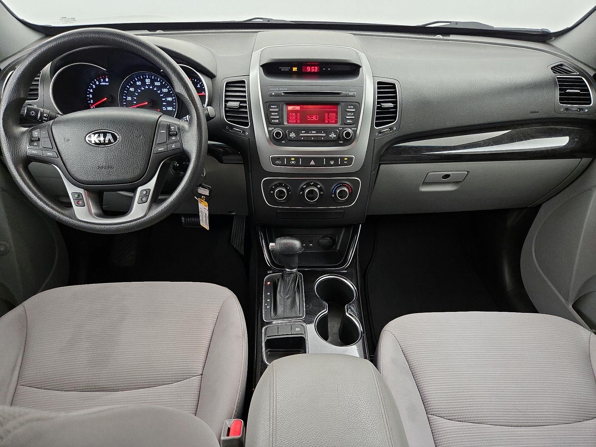 Thumbnail: 2014 Kia Sorento - 9