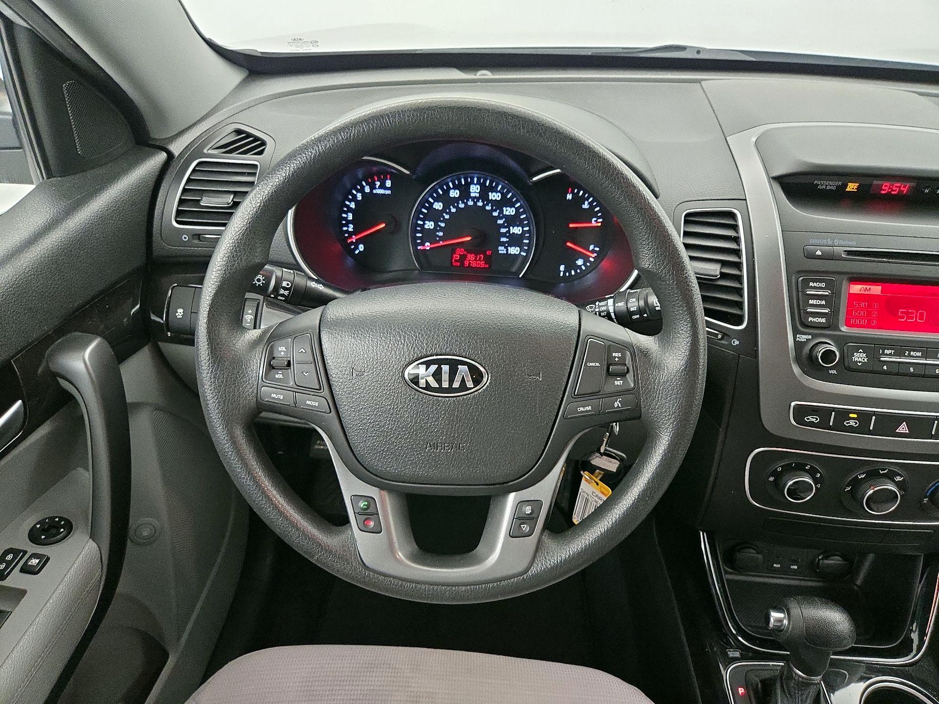 Thumbnail: 2014 Kia Sorento - 10