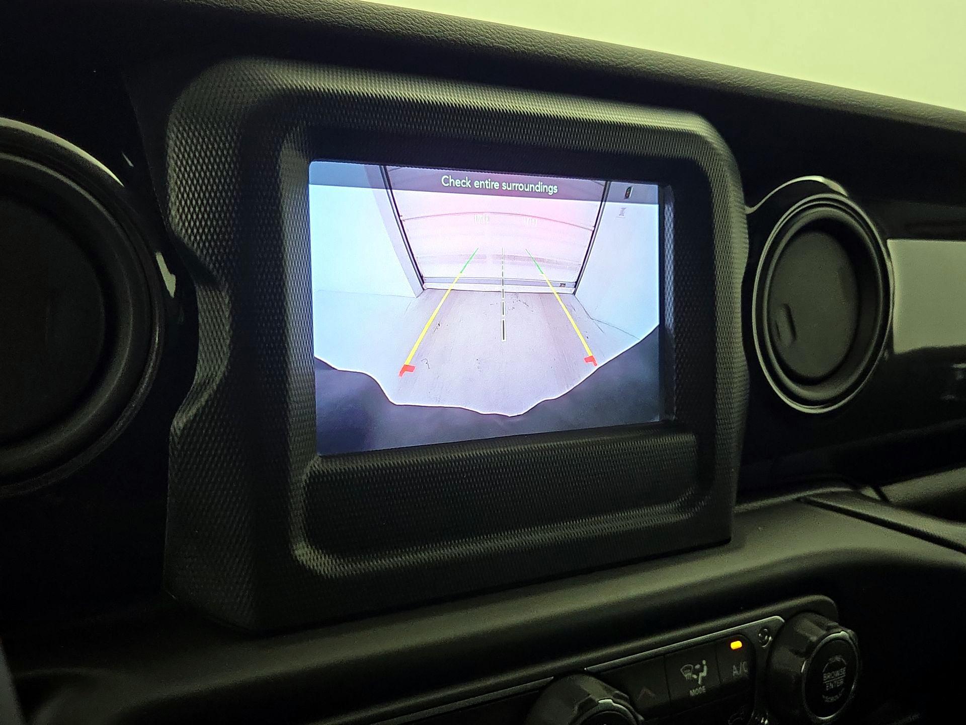 Thumbnail: 2023 Jeep Wrangler - 14