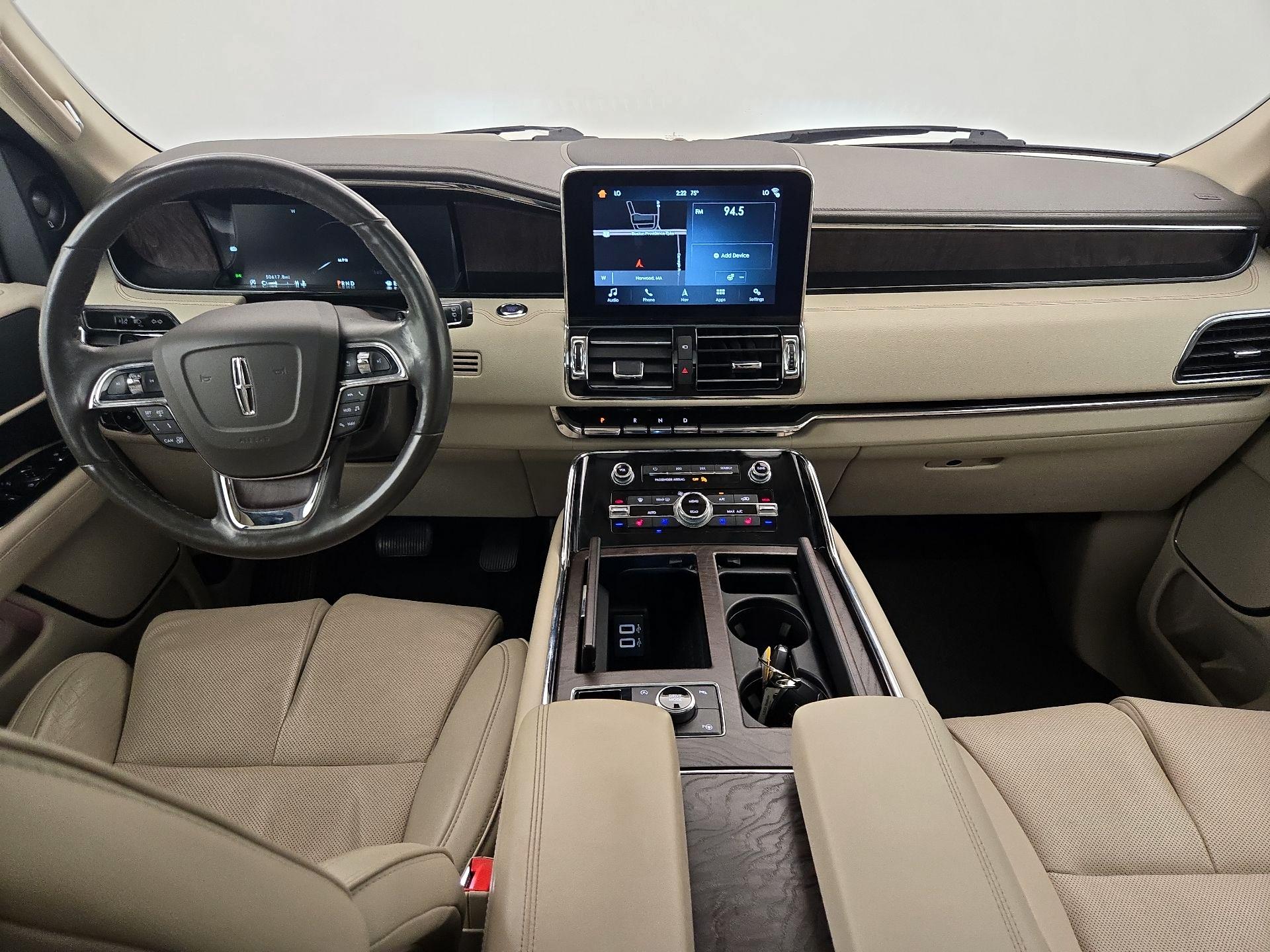 Thumbnail: 2018 Lincoln Navigator - 9