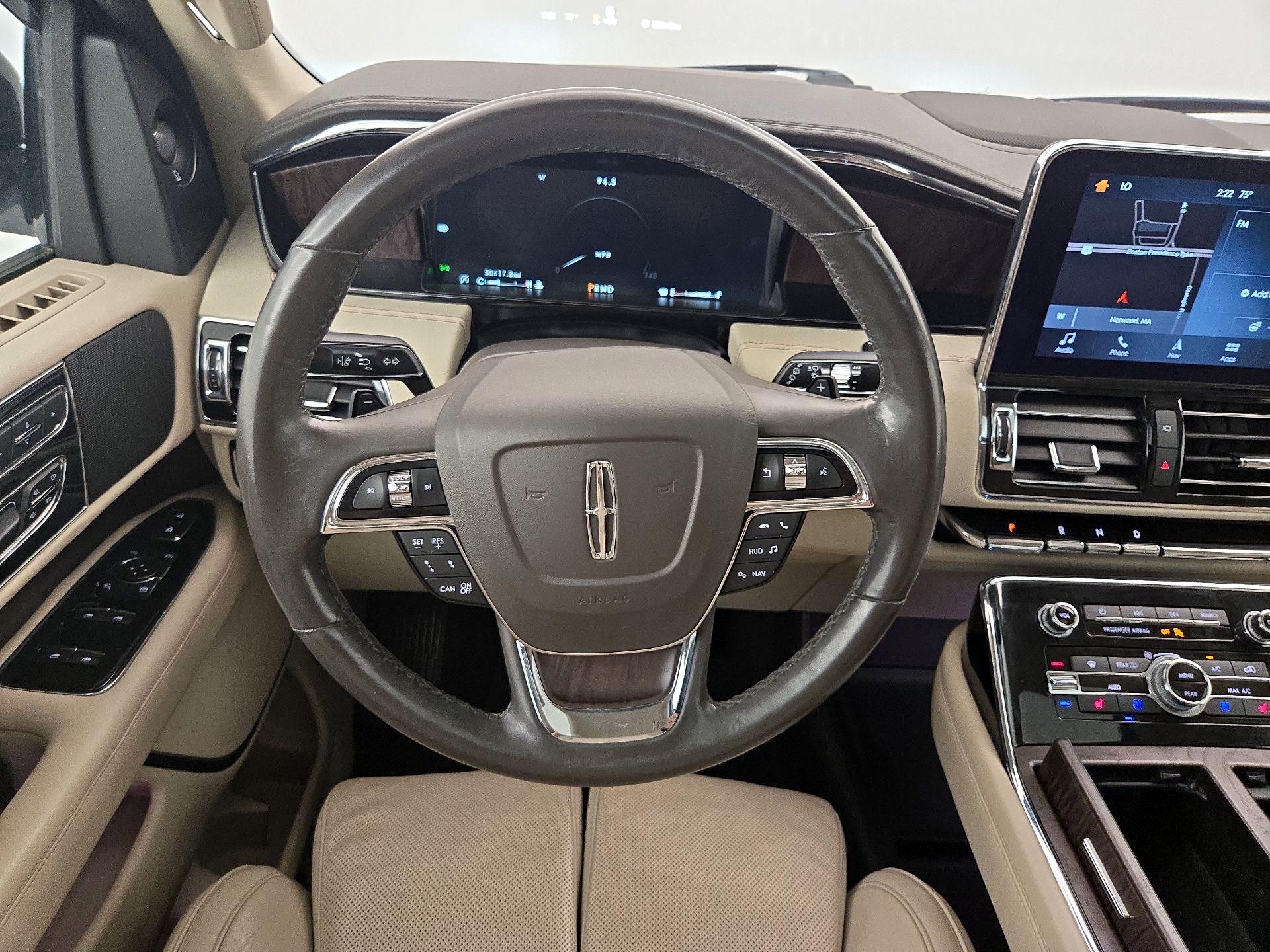 Thumbnail: 2018 Lincoln Navigator - 10