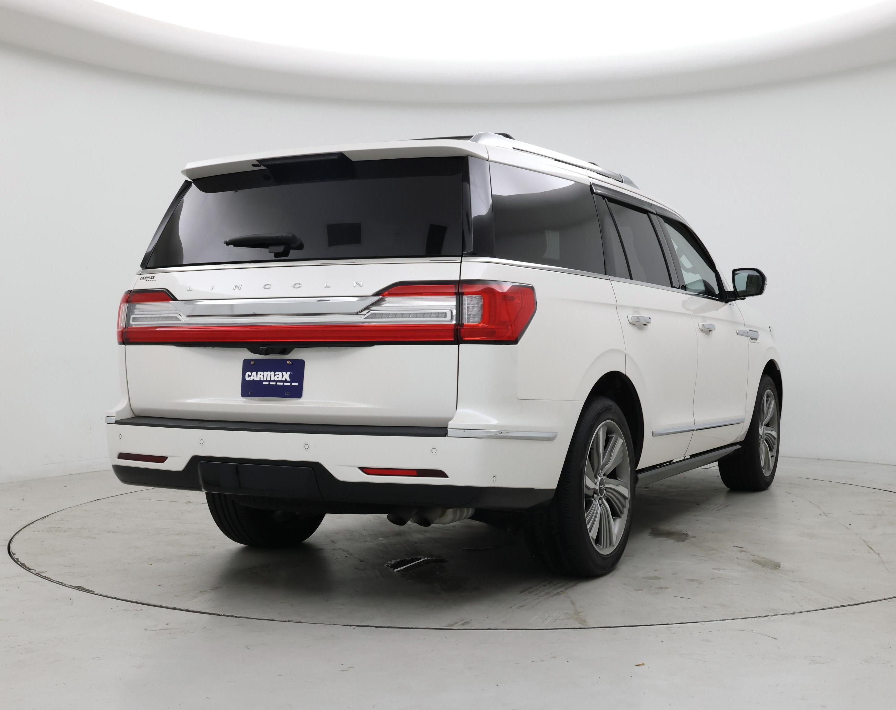 Thumbnail: 2018 Lincoln Navigator - 8