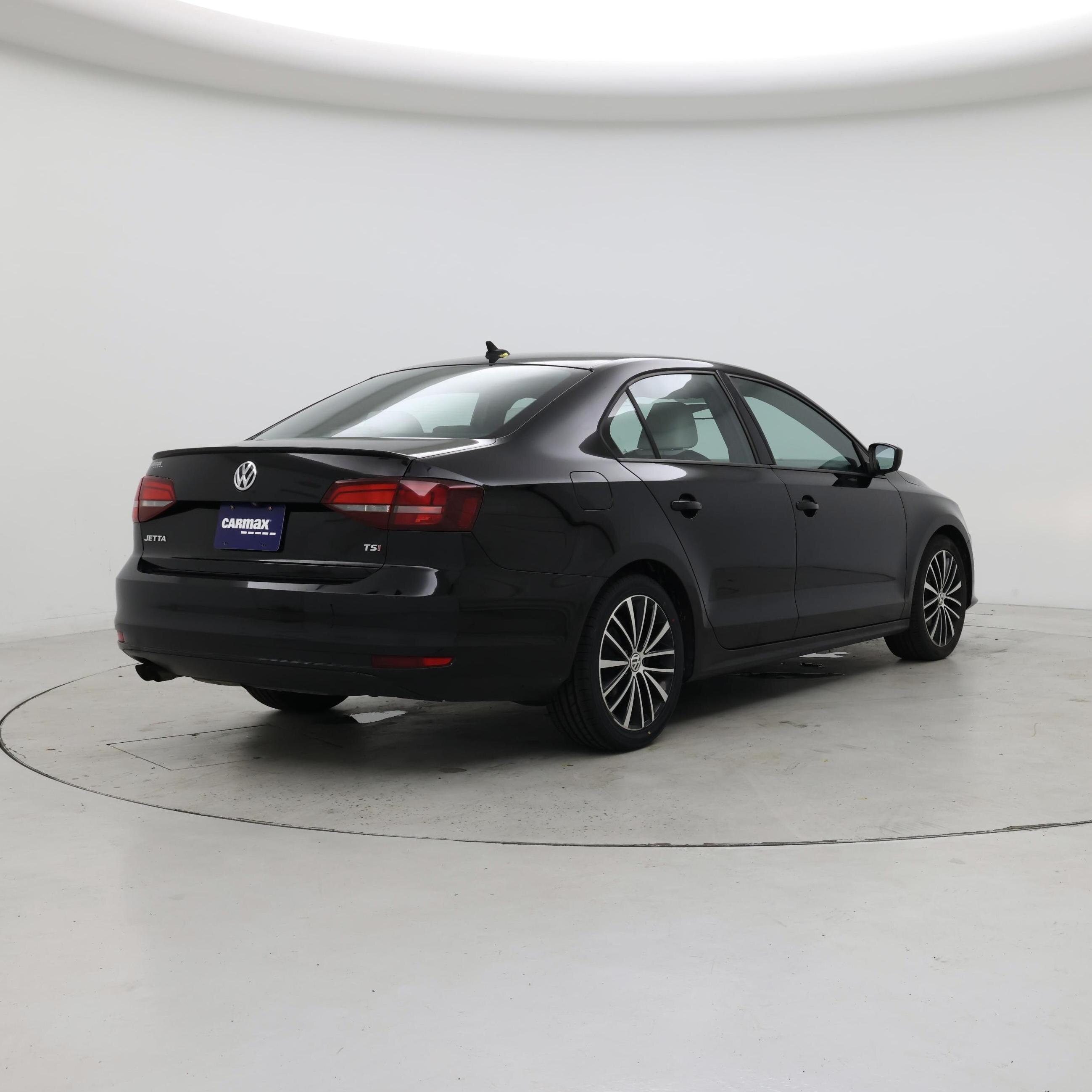 Thumbnail: 2016 Volkswagen Jetta - 8