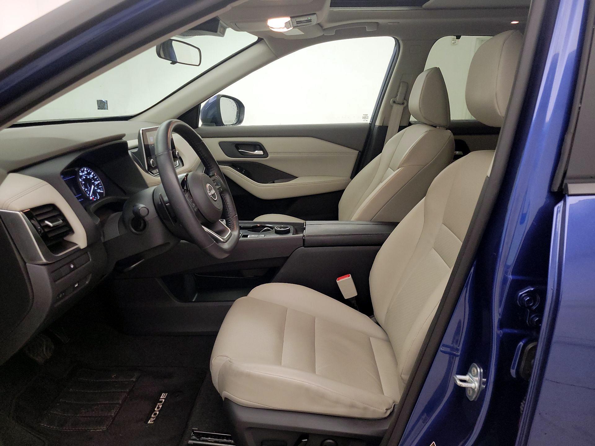 Thumbnail: 2023 Nissan Rogue - 11