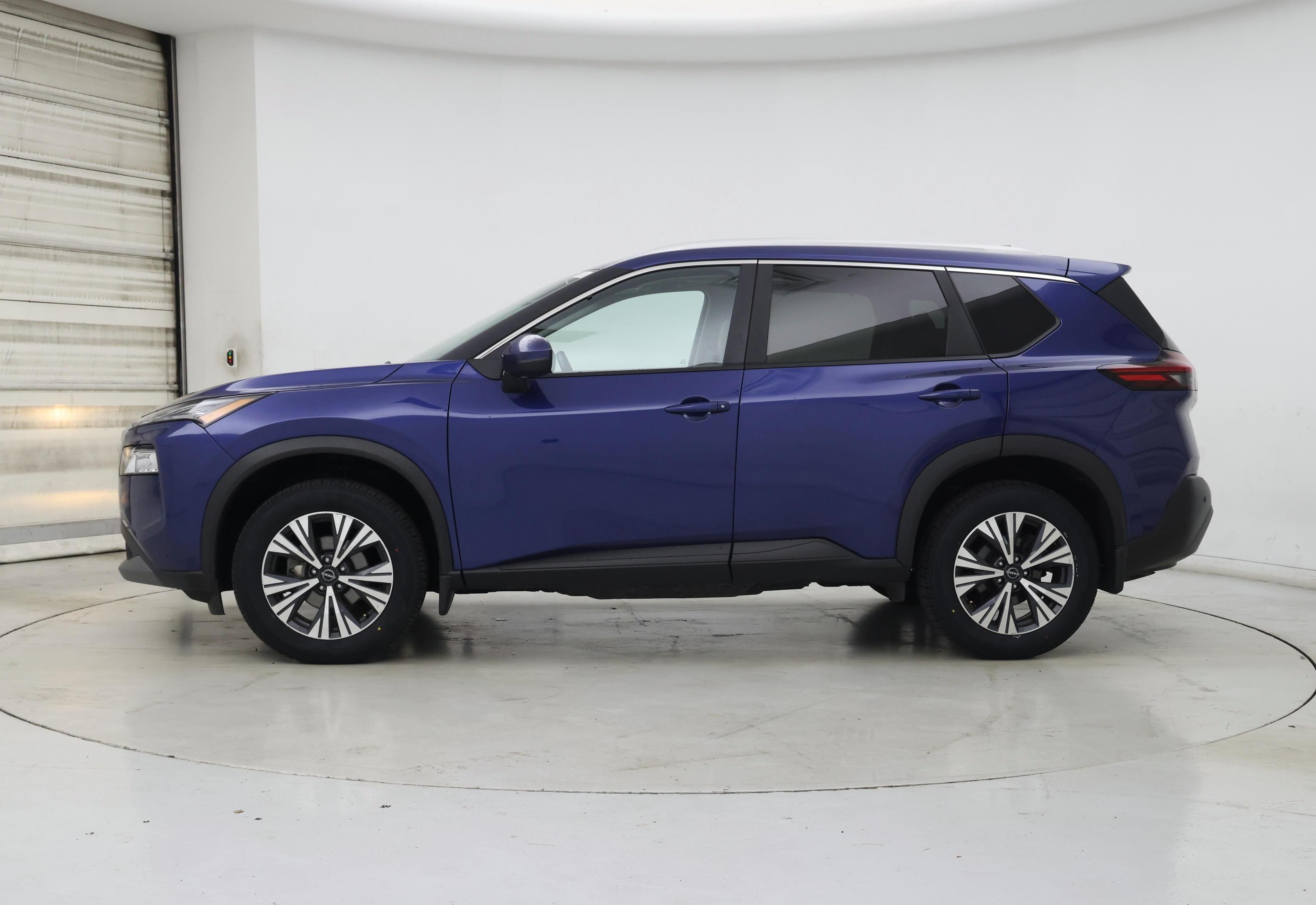 Thumbnail: 2023 Nissan Rogue - 3