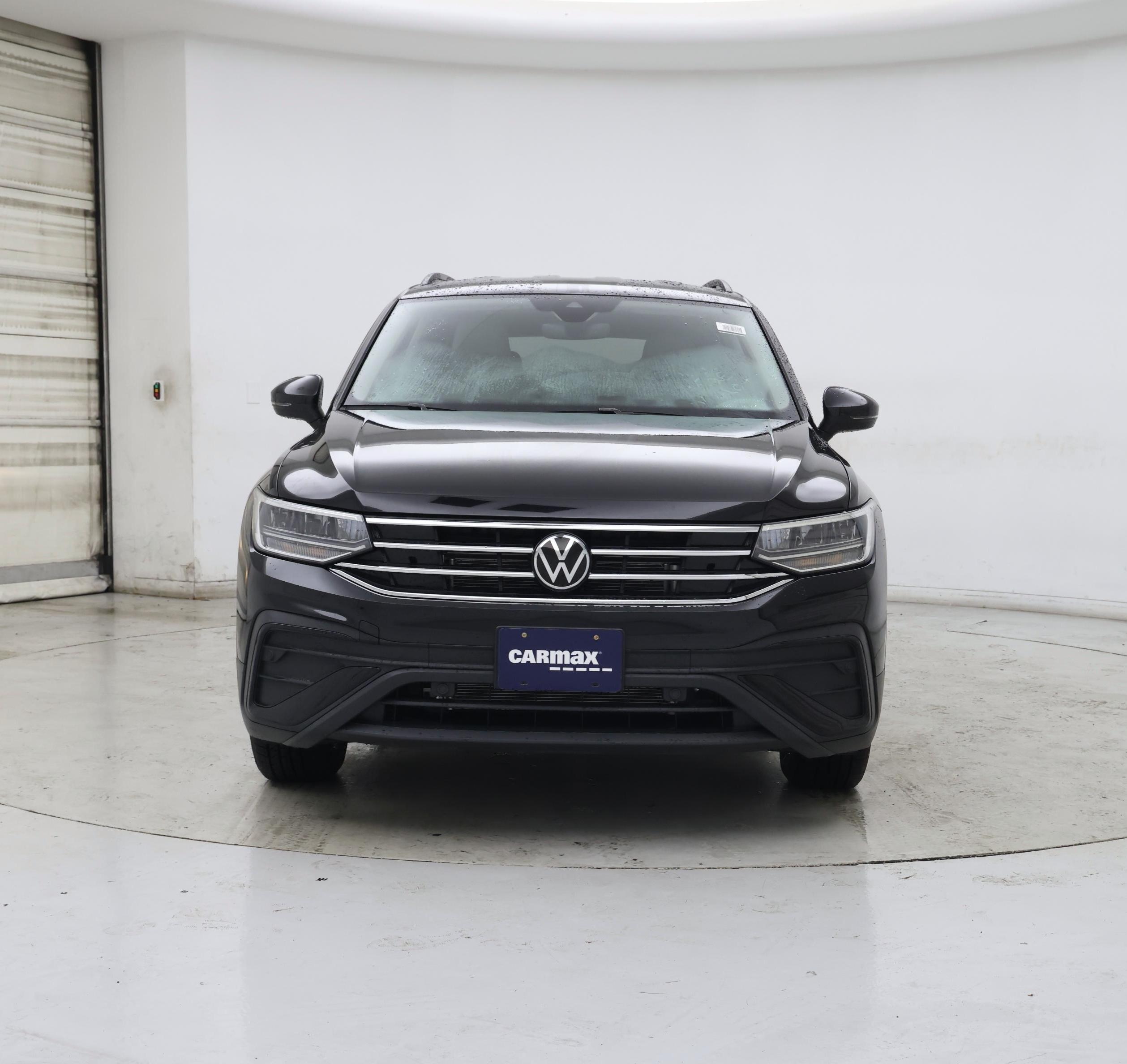 Thumbnail: 2024 Volkswagen Tiguan - 5