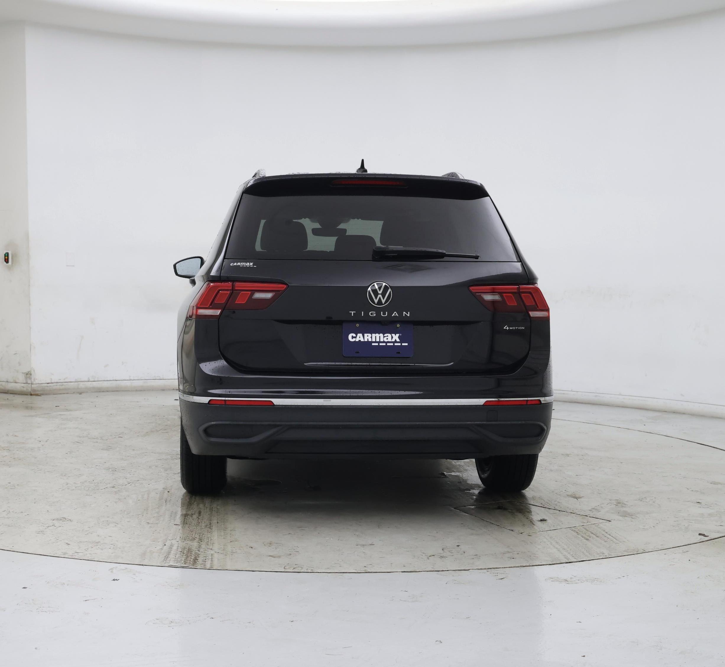 Thumbnail: 2024 Volkswagen Tiguan - 6
