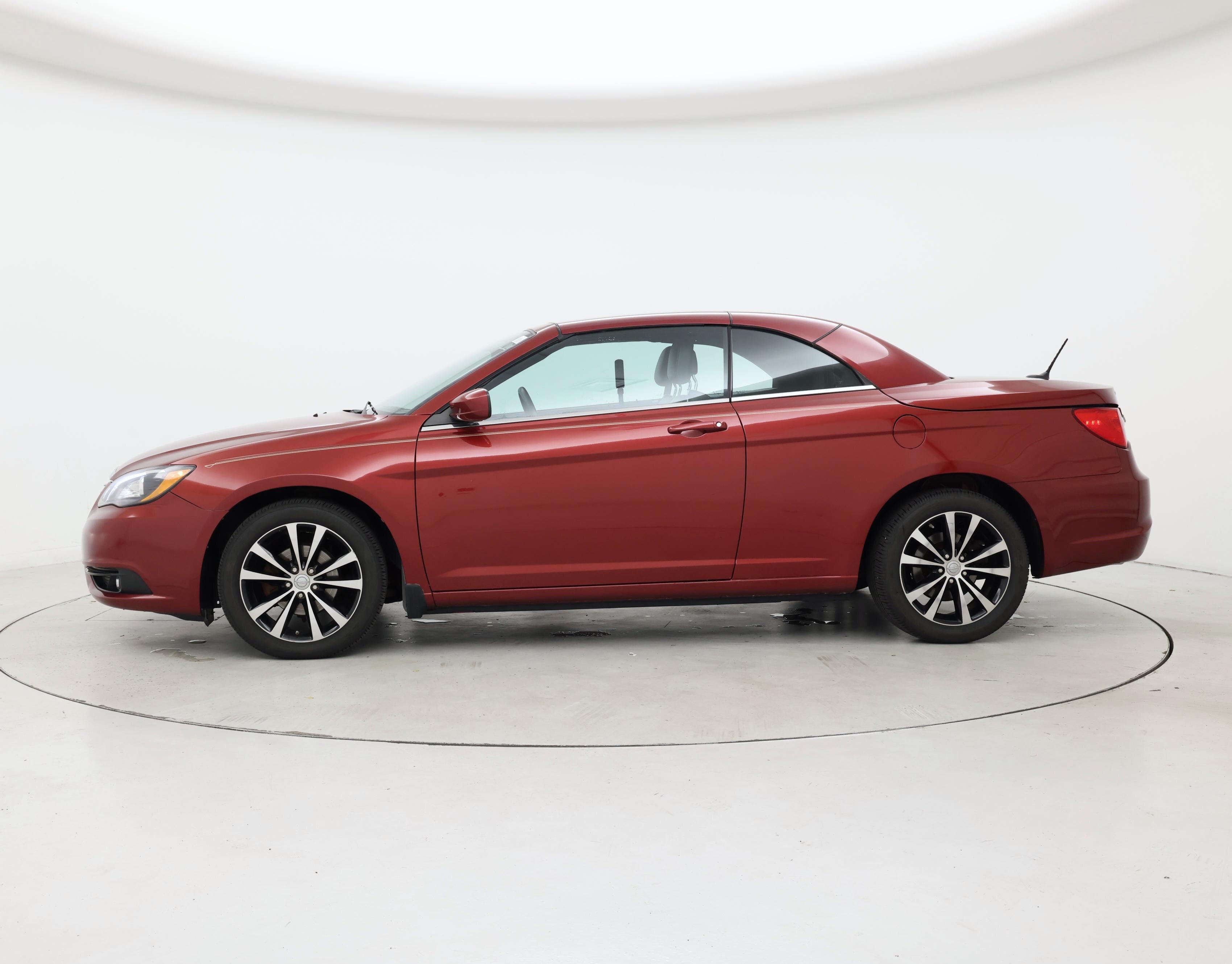 Thumbnail: 2014 Chrysler 200 - 3