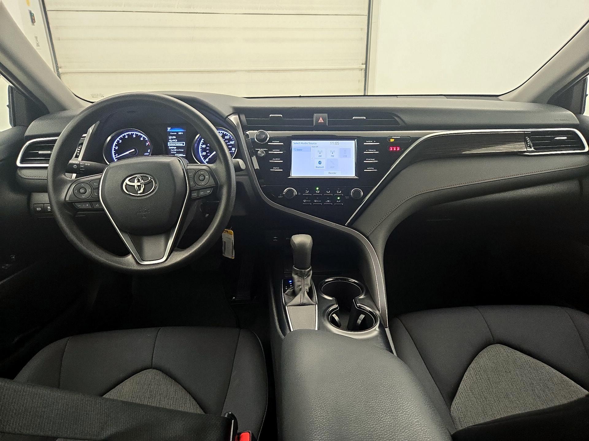 Thumbnail: 2018 Toyota Camry - 9