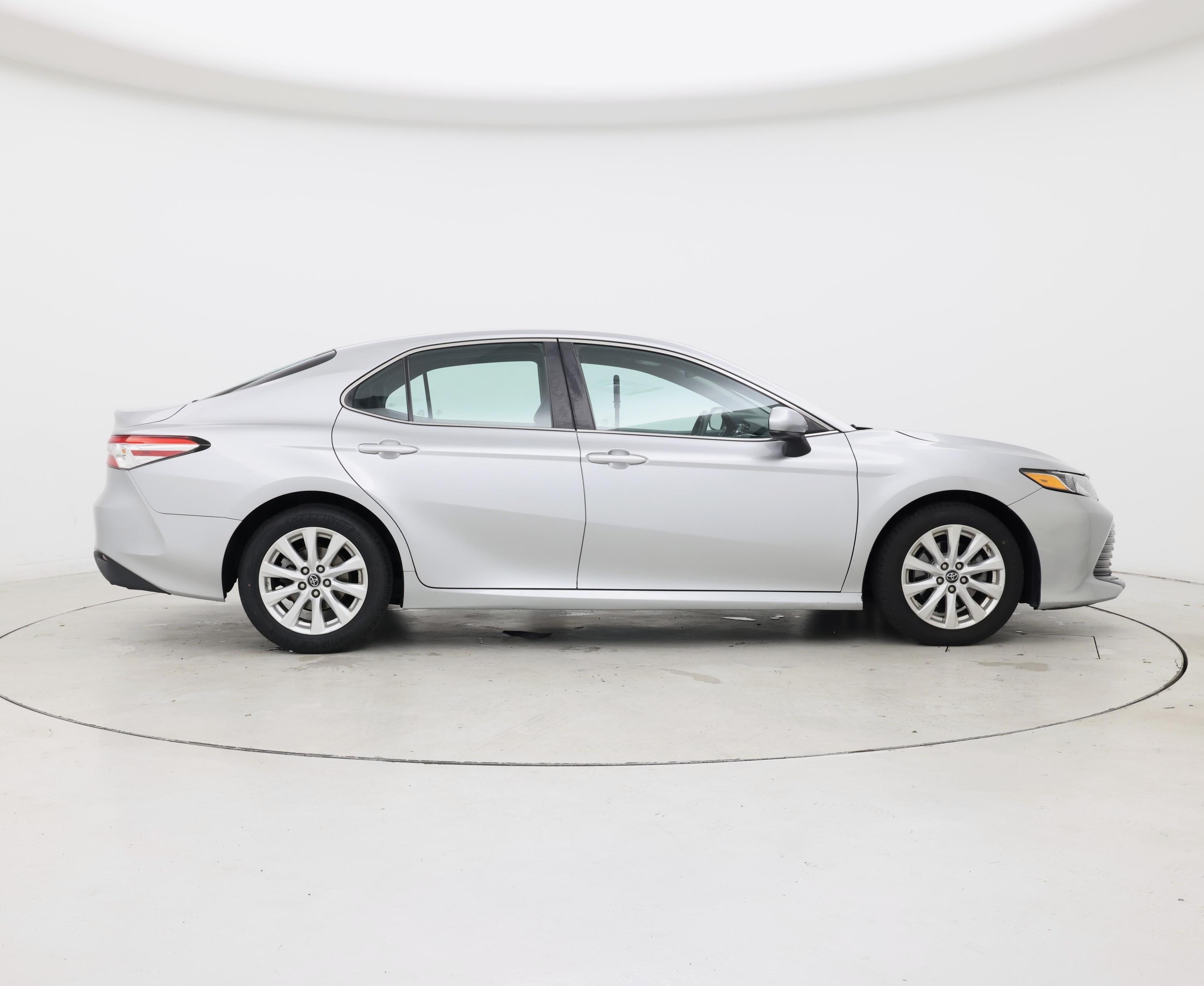 Thumbnail: 2018 Toyota Camry - 7