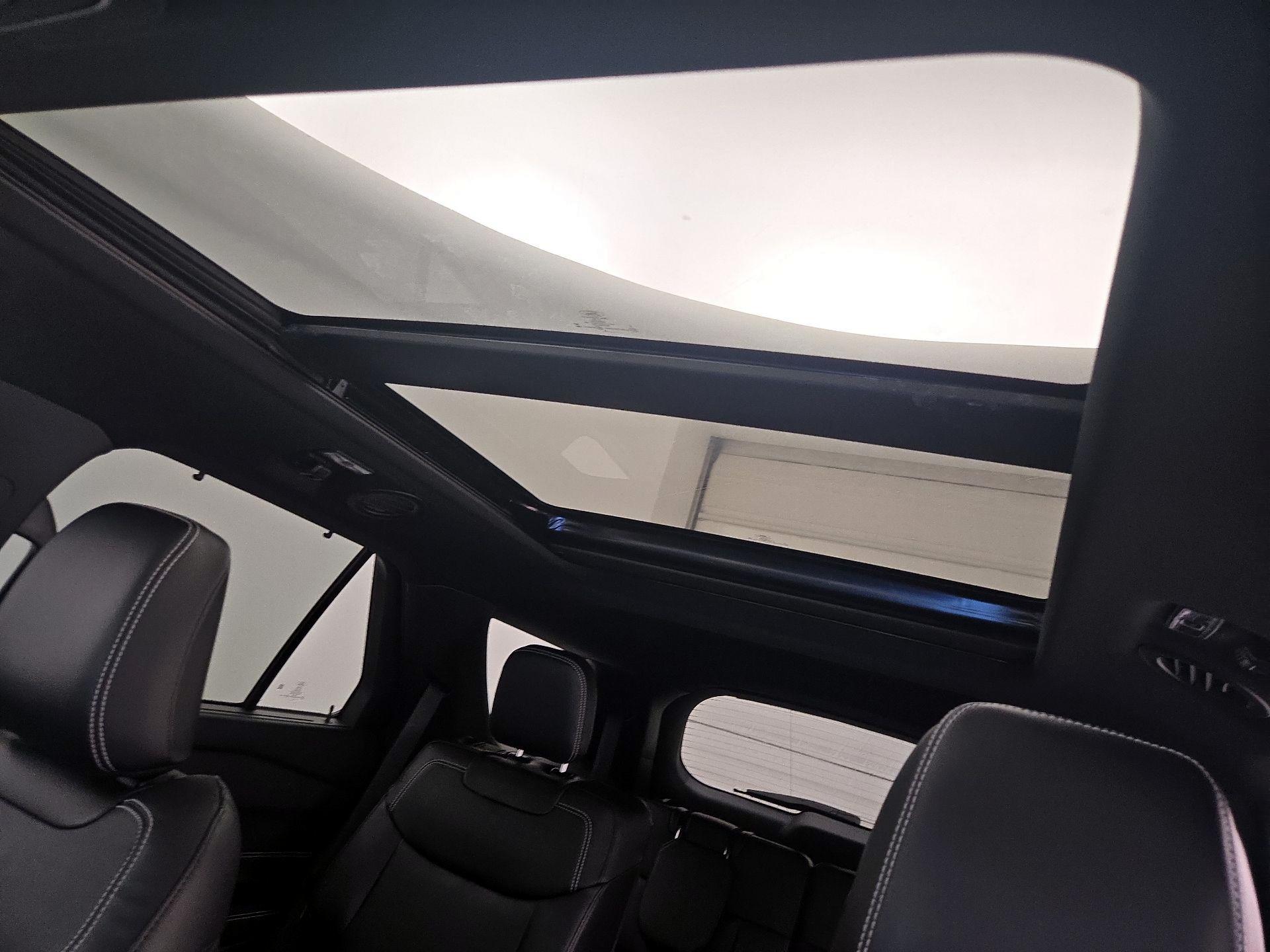 Thumbnail: 2023 Ford Explorer - 20