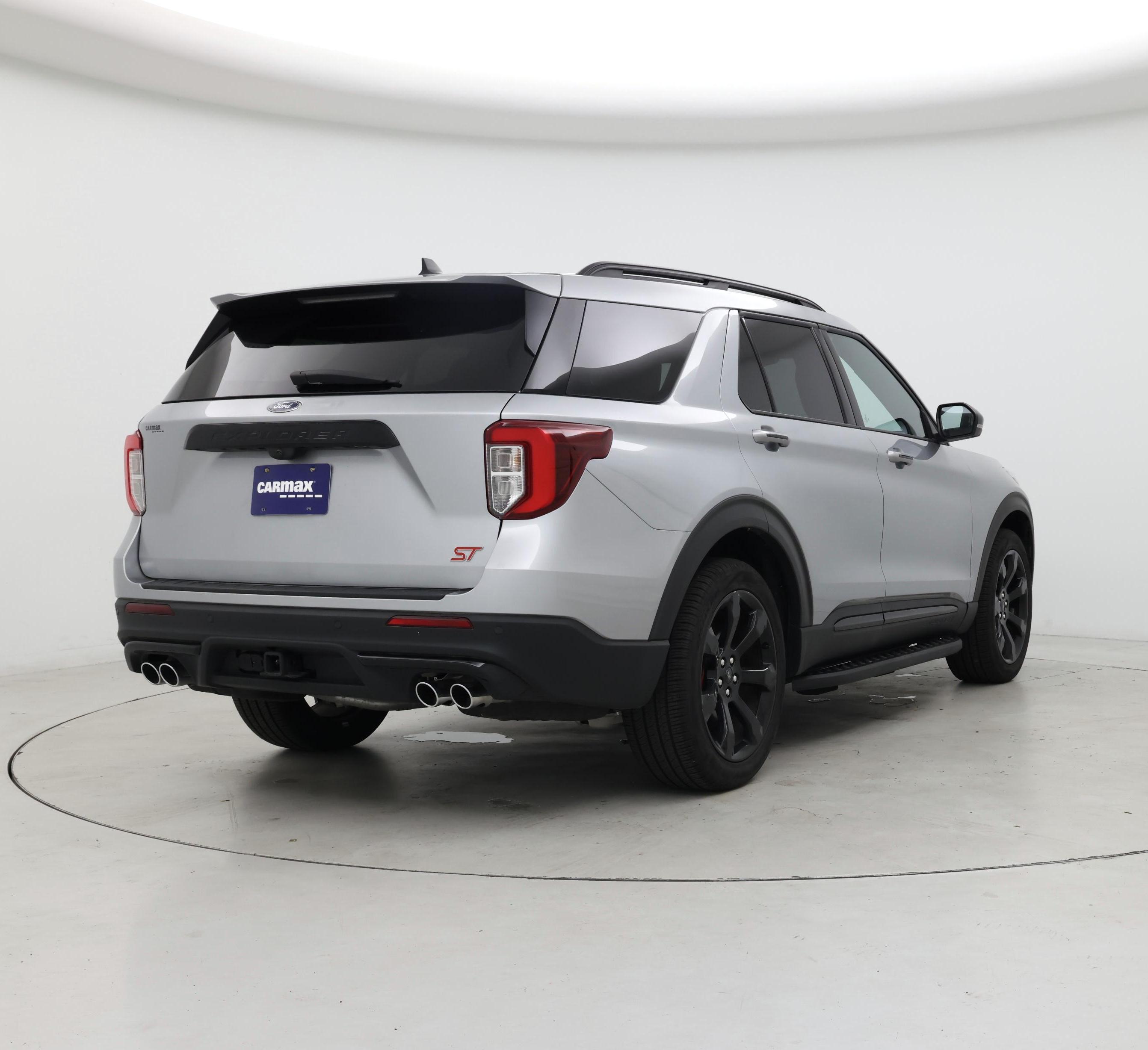 Thumbnail: 2023 Ford Explorer - 8