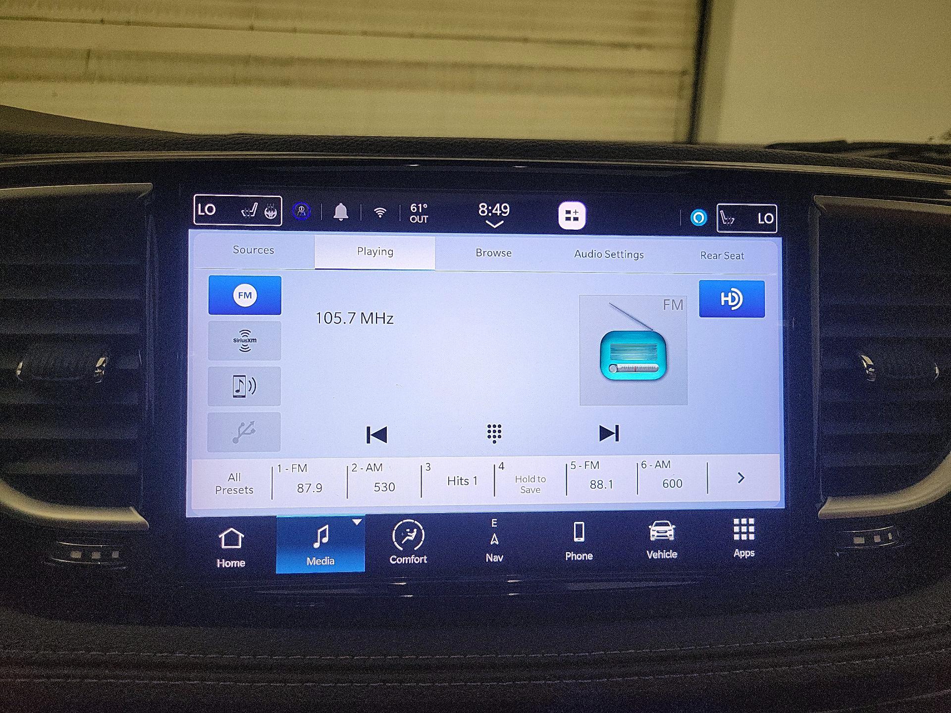 Thumbnail: 2023 Chrysler Pacifica - 16