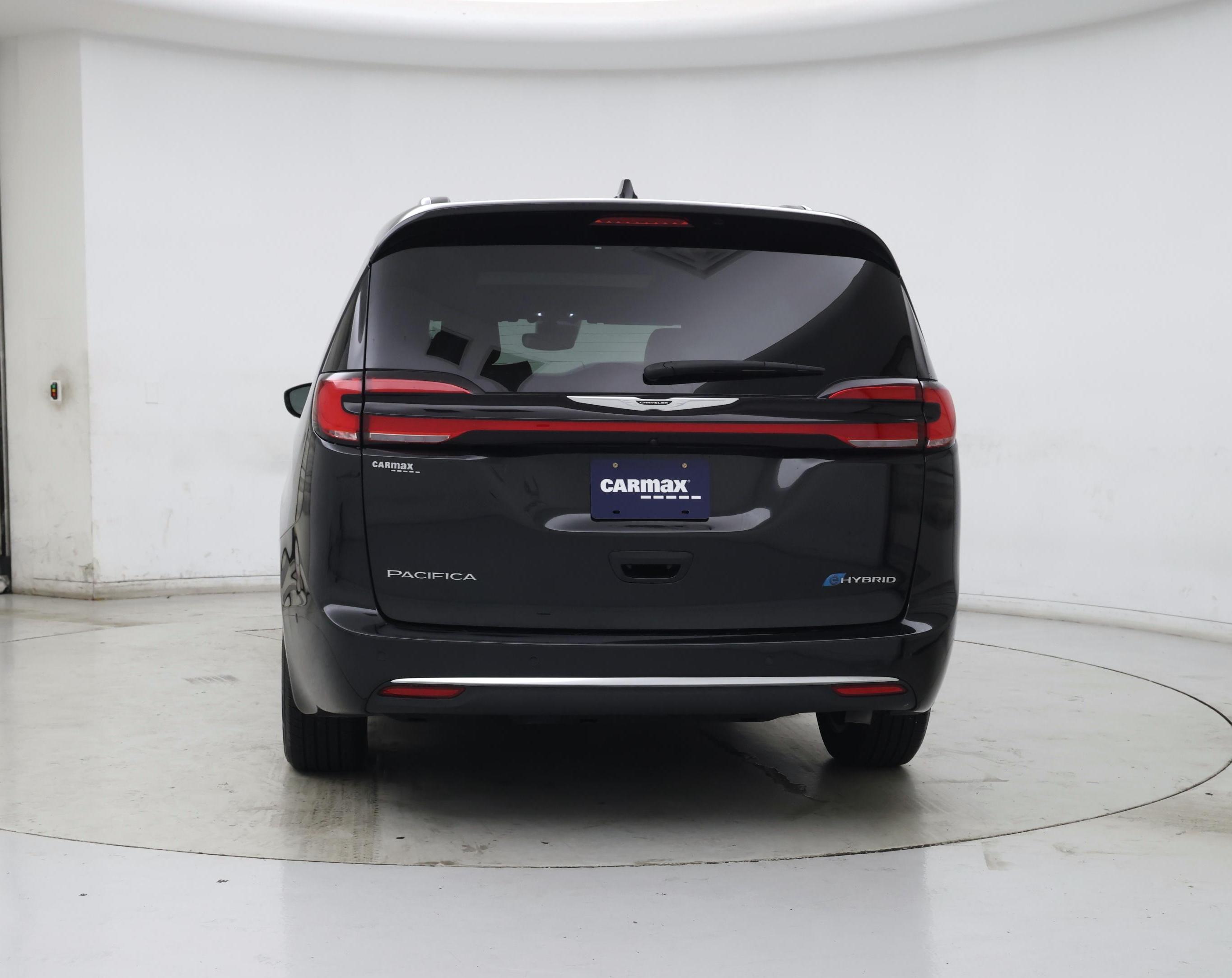 Thumbnail: 2023 Chrysler Pacifica - 6