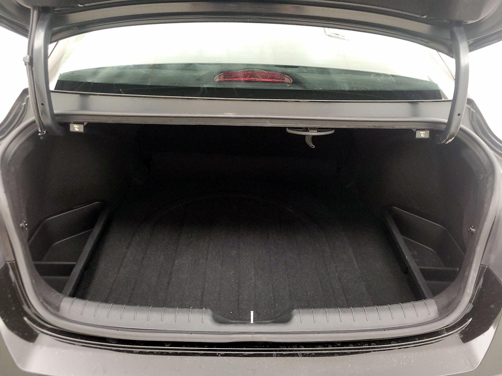 Thumbnail: 2021 Hyundai Elantra - 20